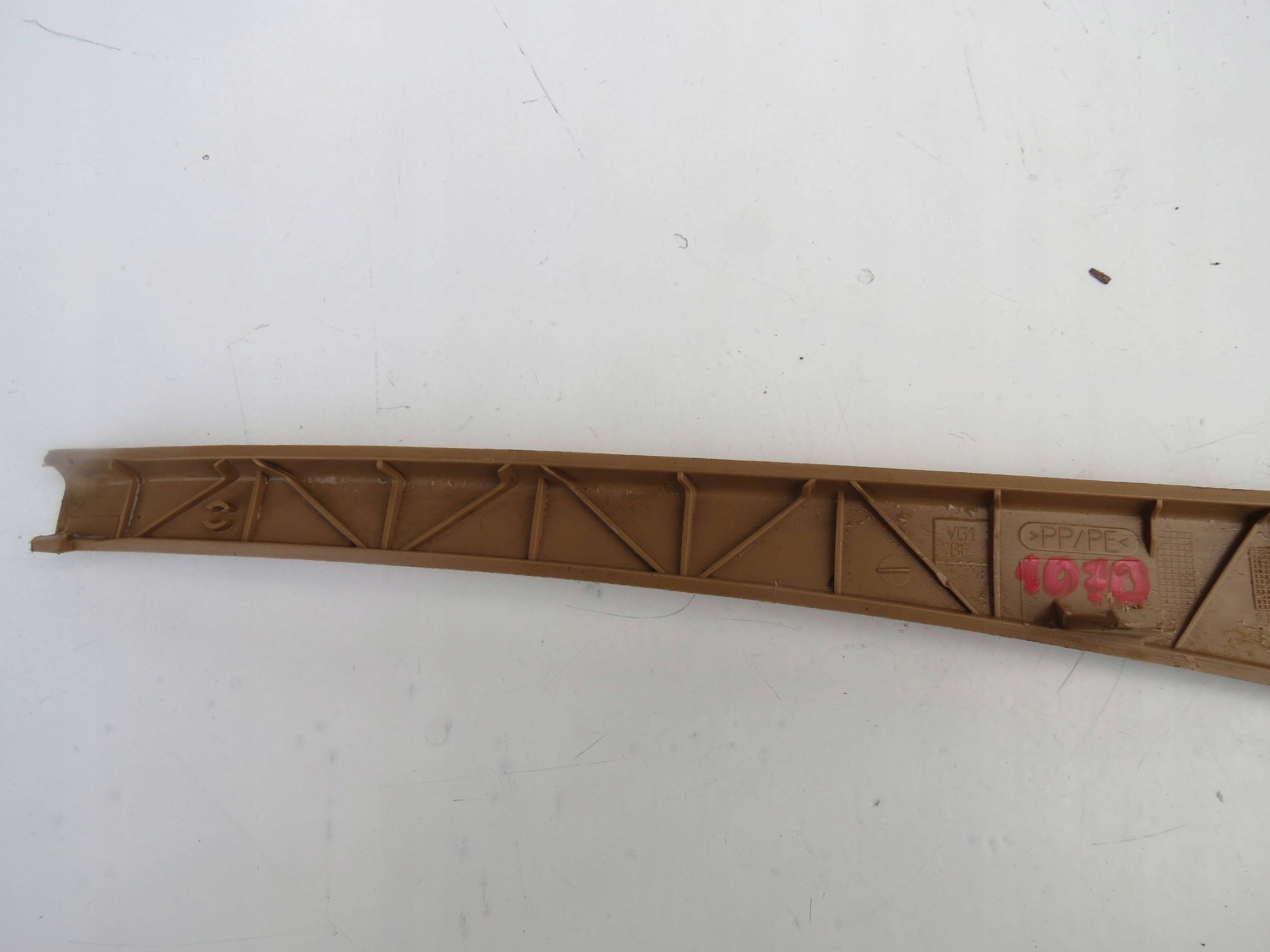 cover SLUPKA right front PORSCHE CAYENNE 7L0868239B