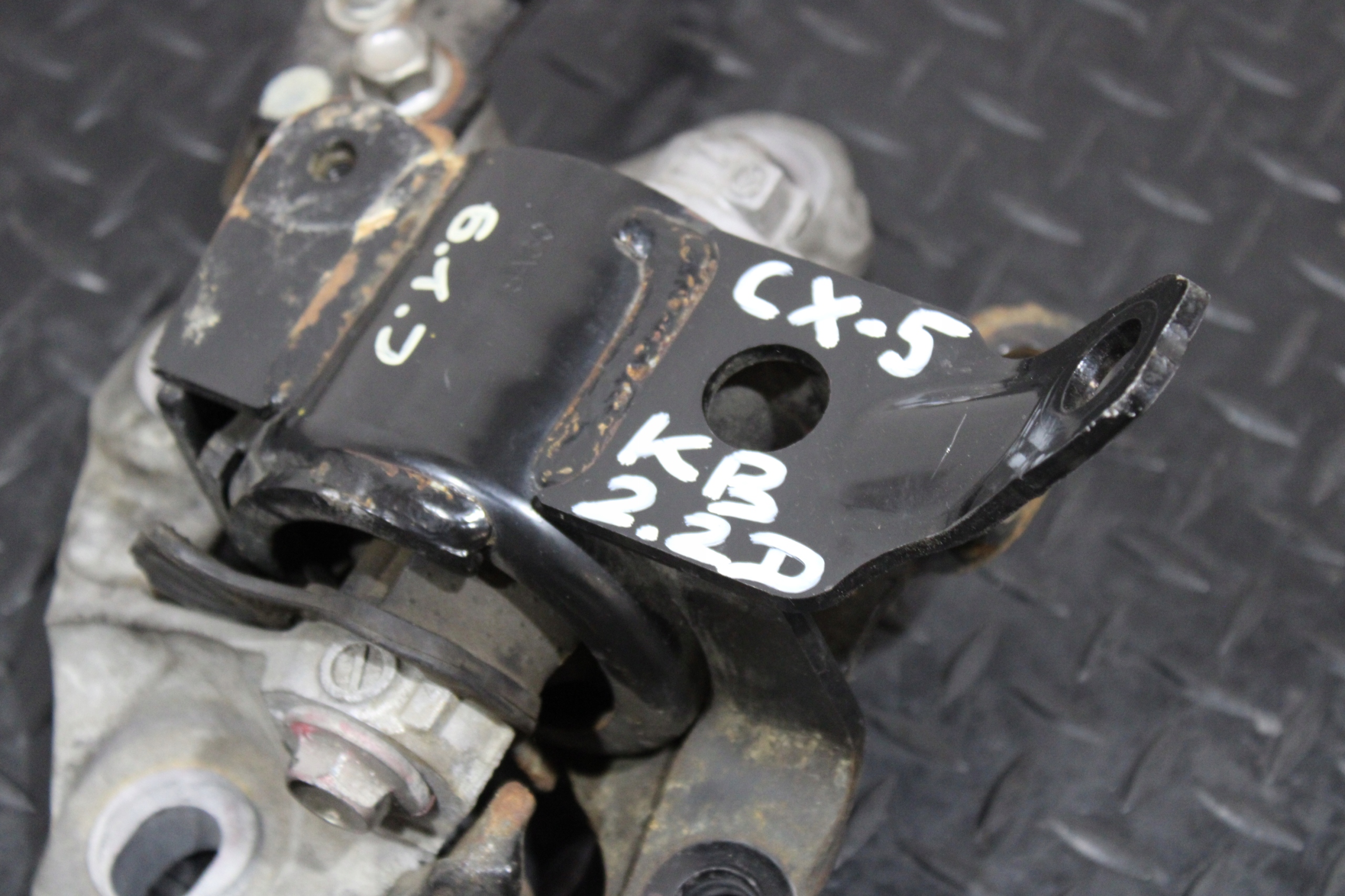 holder engine mount MAZDA CX5 II 2 KB