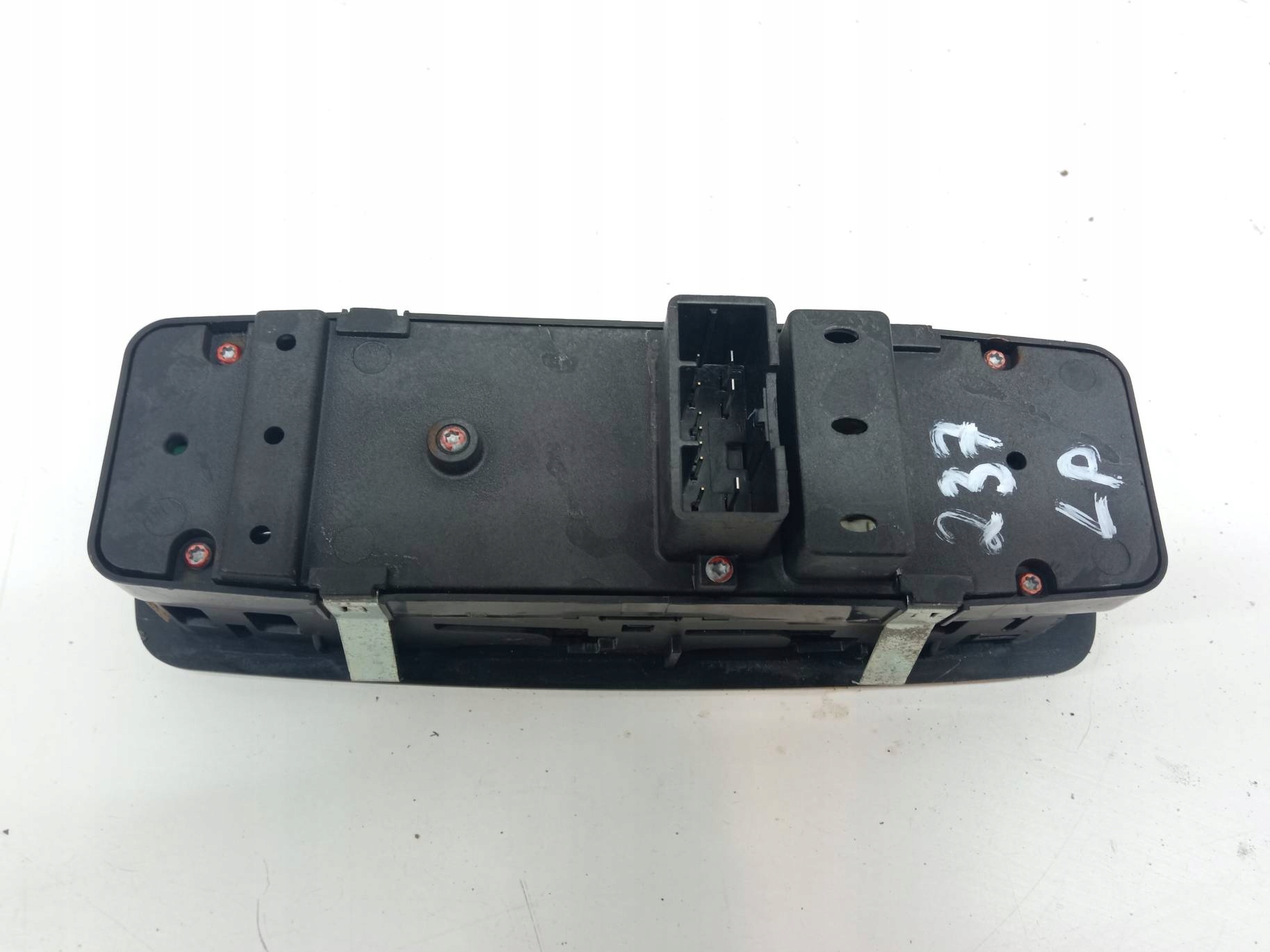 window control switch left front 68231806AA Jeep Cherokee V (2014- )