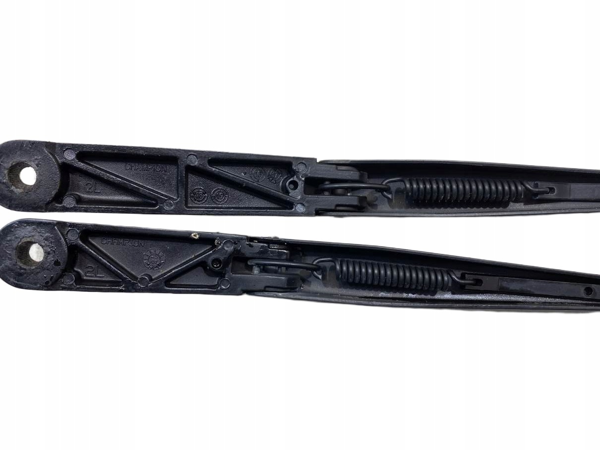 wiper arm front RAPID SPACEBACK 5JB955409 5JB955410