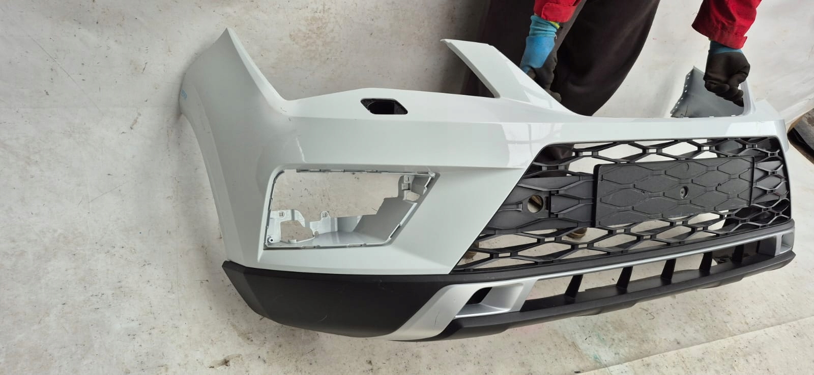 SEAT ATECA 16-20 bumper front front washer