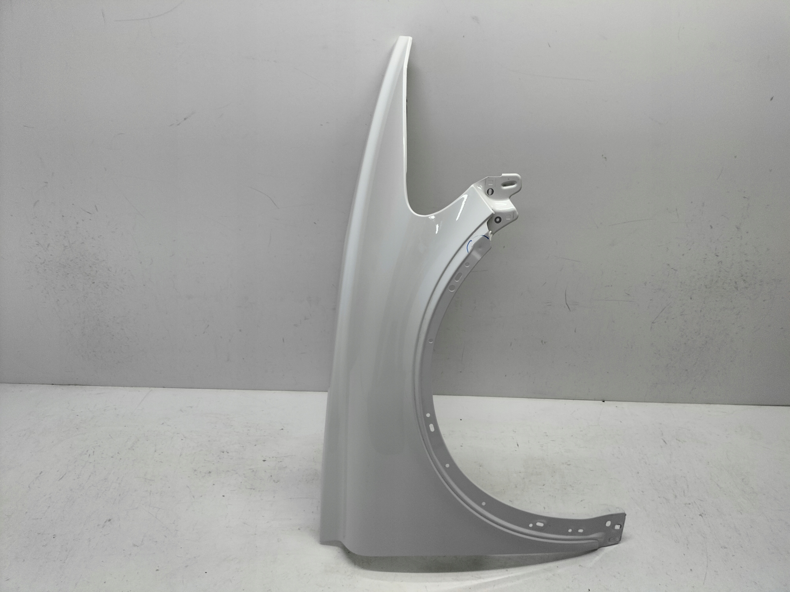 fender front front right VOLVO C30 06