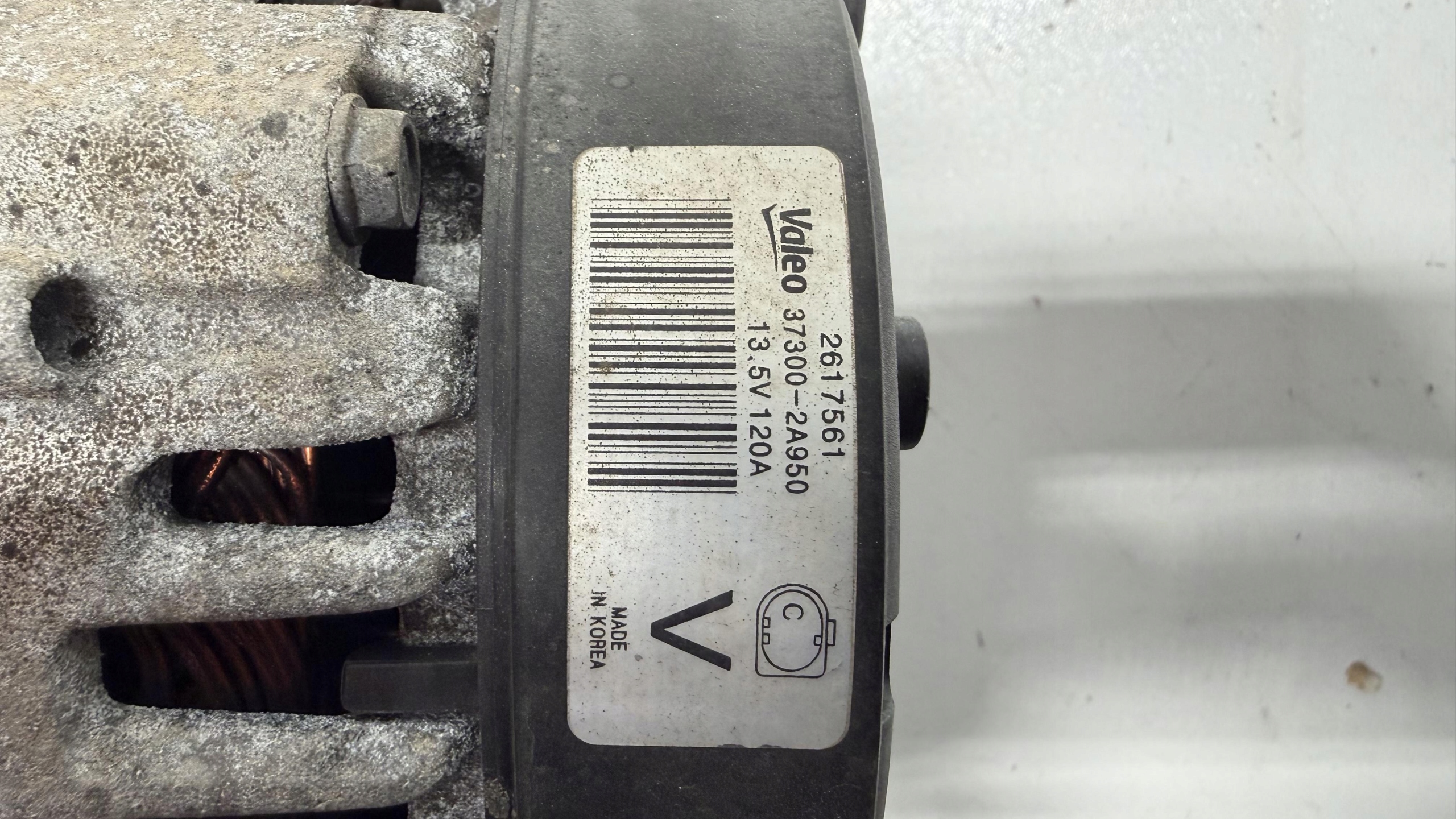 ALTERNATOR HYUNDAI I20 II 1.4 CRDI D4FC 37300-2A950 2014