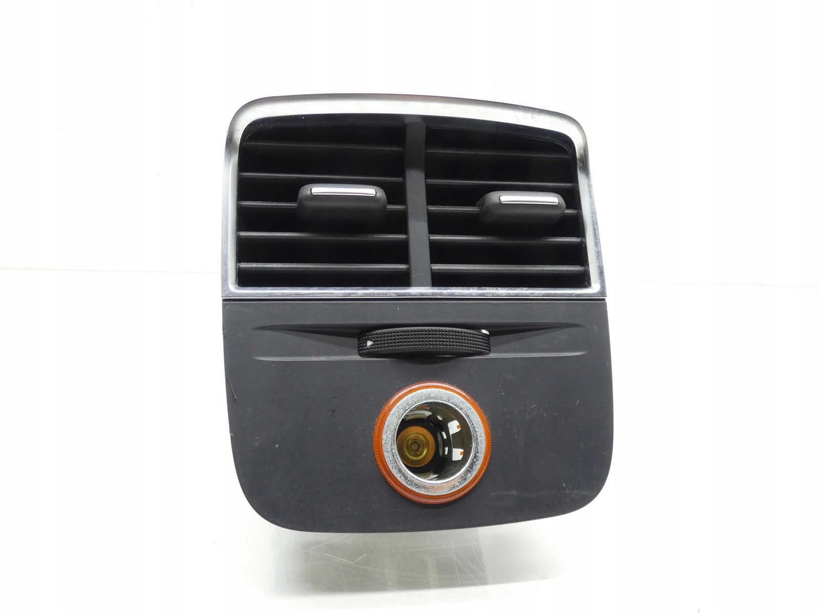 grid air conditioning devices TUNELU rear part AUDI A3 8V 8V0819203
