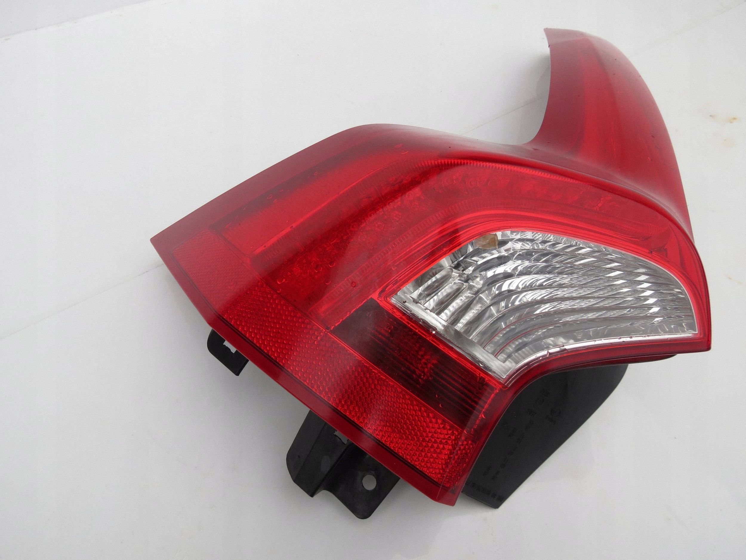 light left rear part VOLVO V60 31395928