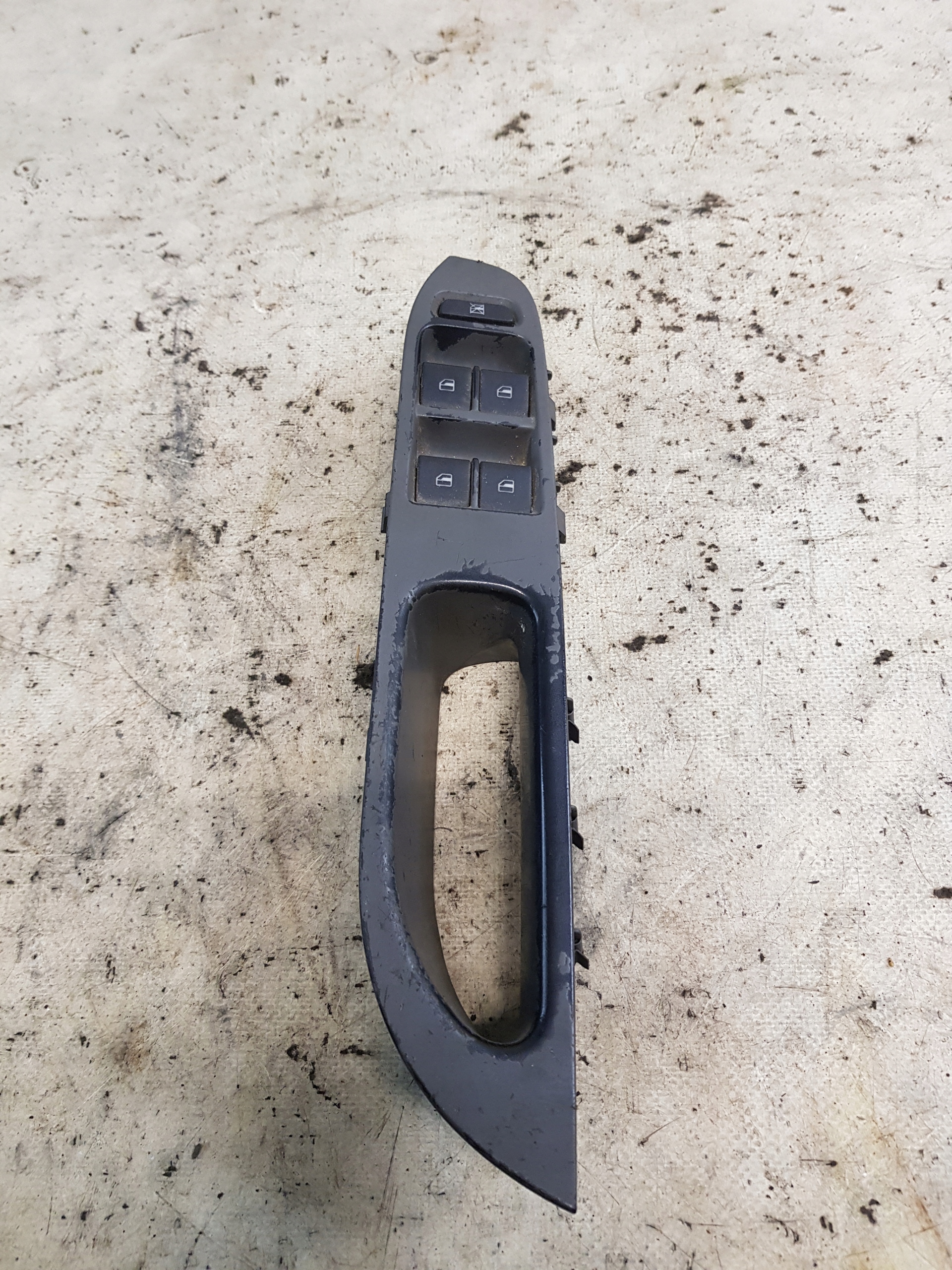 control panel of the window 6L1867171C SEAT CORDOBA II