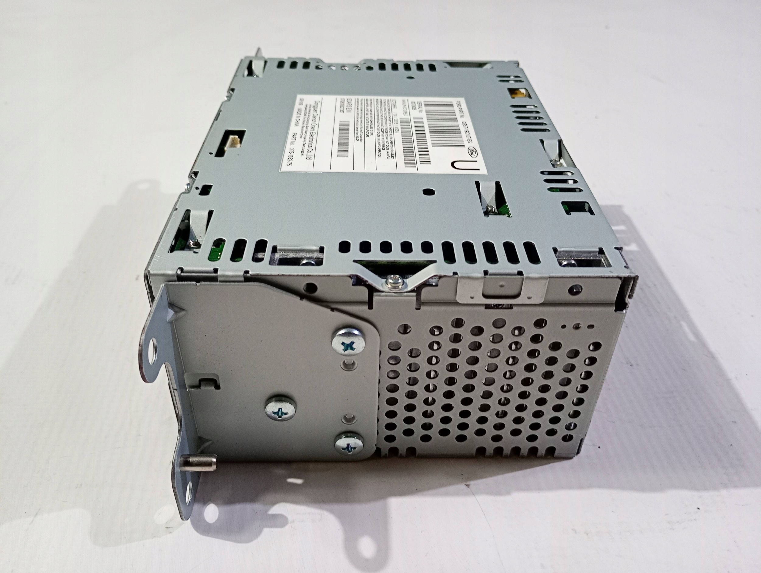 Radio odbiornik control unit module radia Ford Explorer V 2016