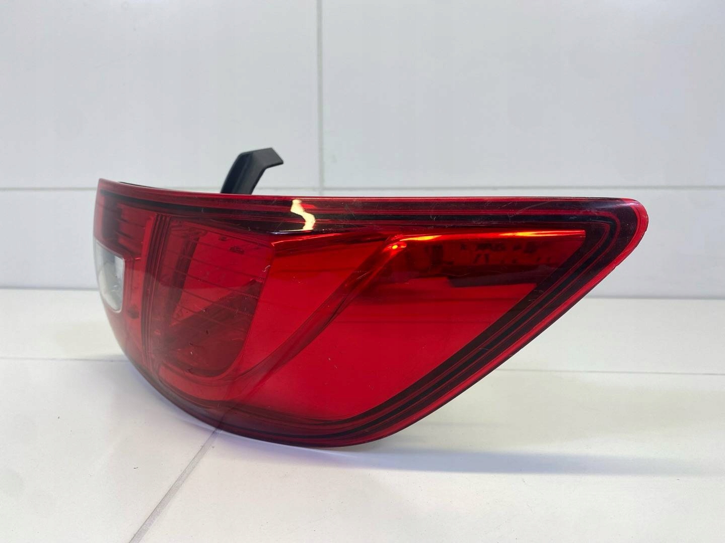 light rear right side Renault Clio 4 2015 265502831R