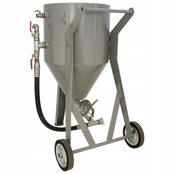 POLSKA PIASKARKA MOBILNA 170 LITRÓW + STRÓJ MASKA BHP Pojemność 170 l