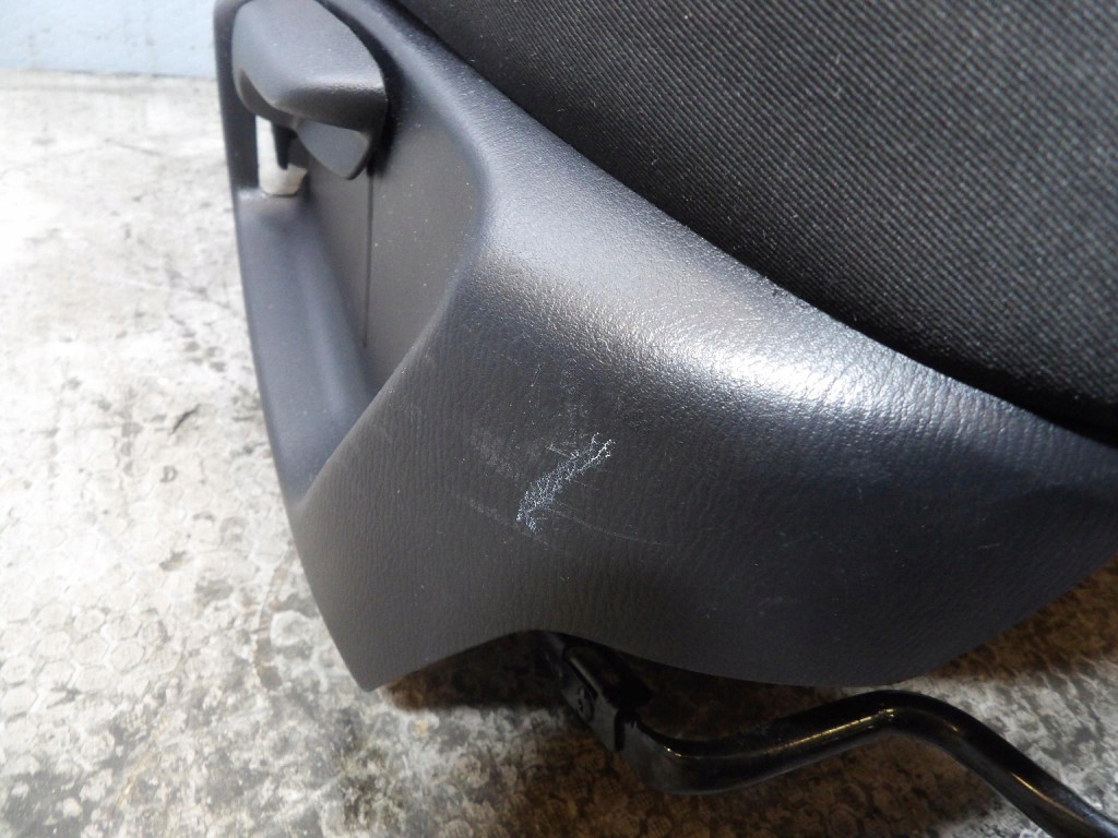 MAZDA CX-3 LIFT Siège Passegers GRZANY