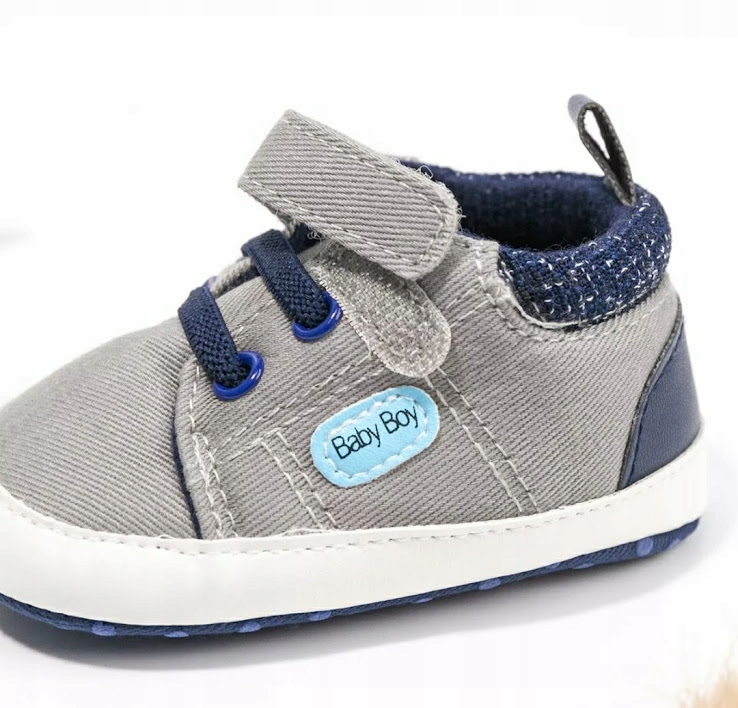 BUCIKI niemowlęce NIECHODKI trampki r.17/18 11cm Materiał tkanina