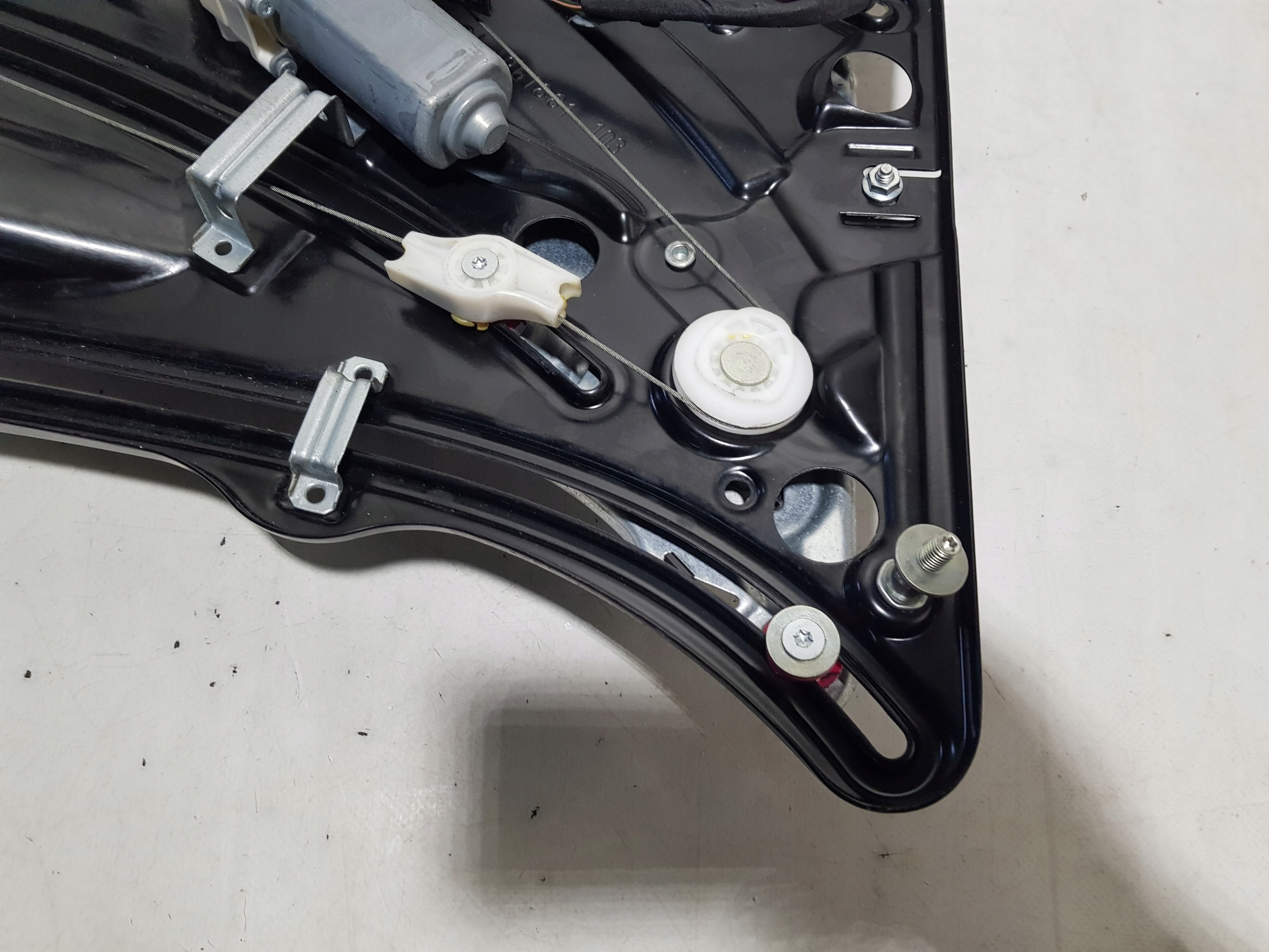 mechanism windows left rear part MERCEDES W207 A2076701303