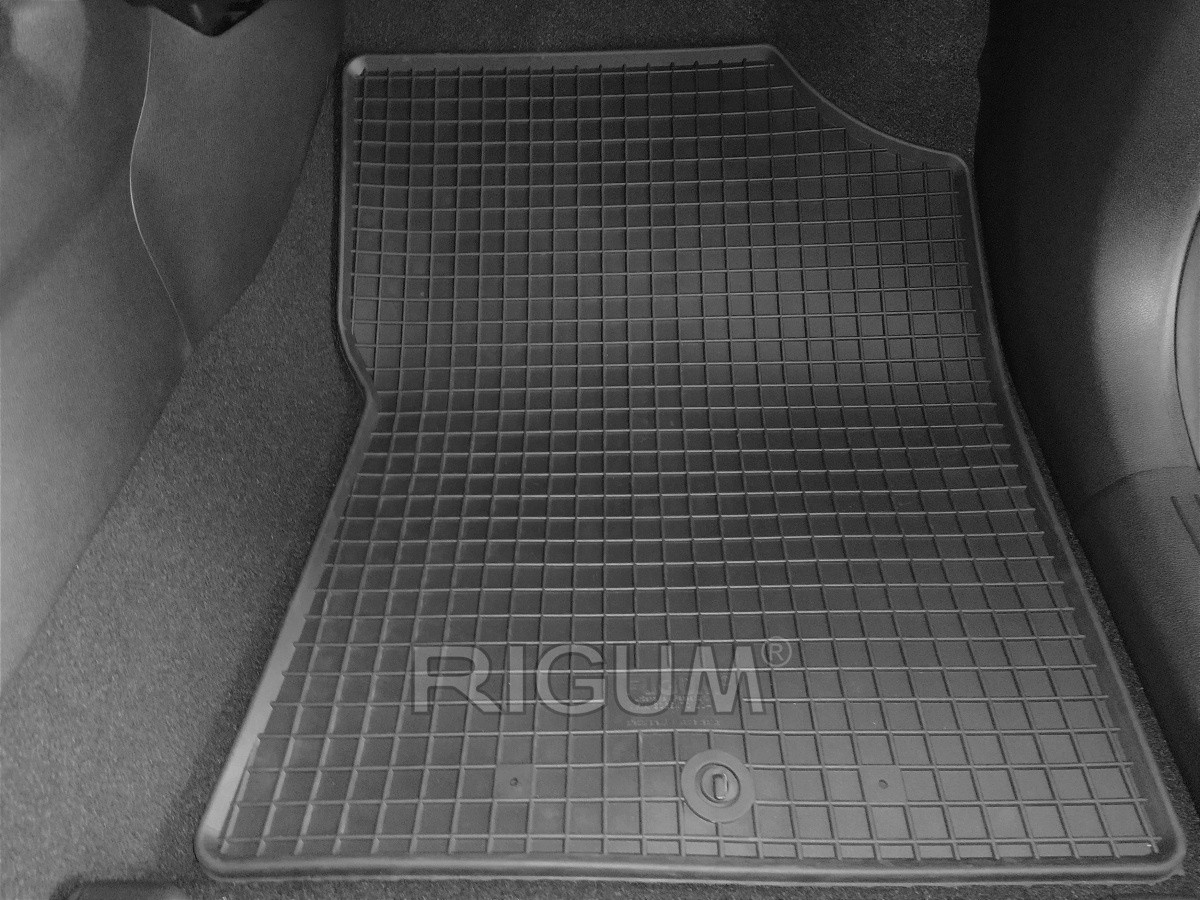 Zestaw dywaników do Kia Sorento 2020 | 5 miejsc - dywaniki gumowe i mata Numer katalogowy producenta 905137415193