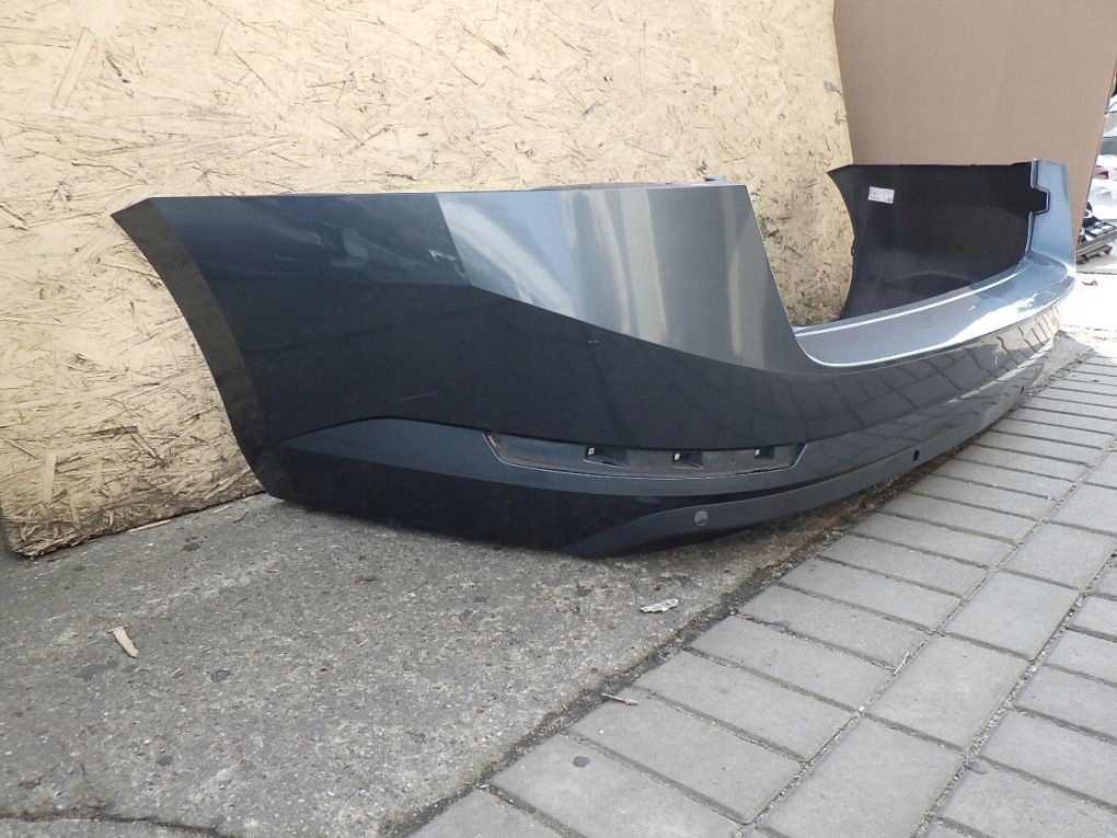 SKODA SUPERB III KOMBI 3V9 bumper rear