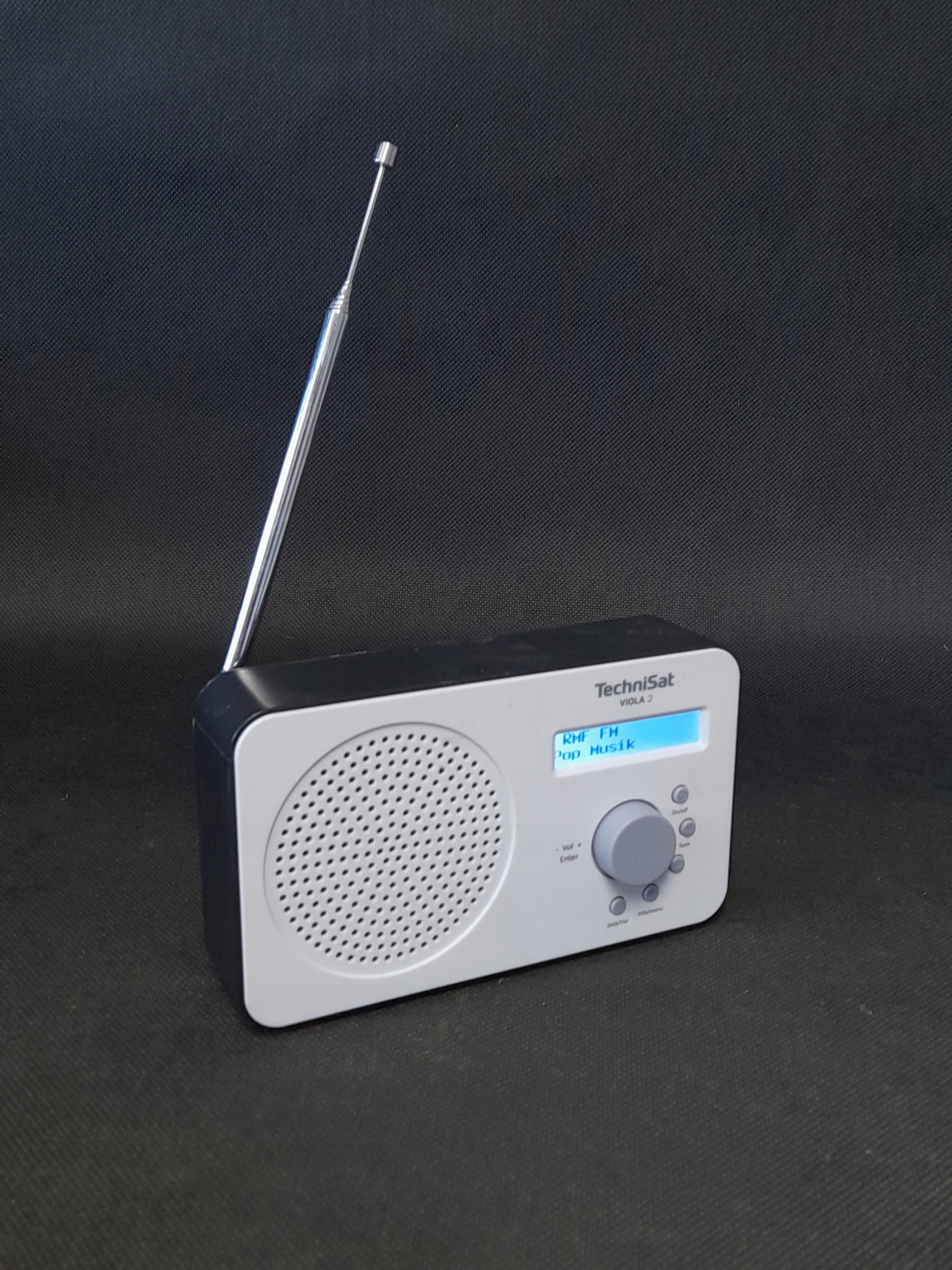 Przenośne radio cyfrowe TechniSat Viola 2