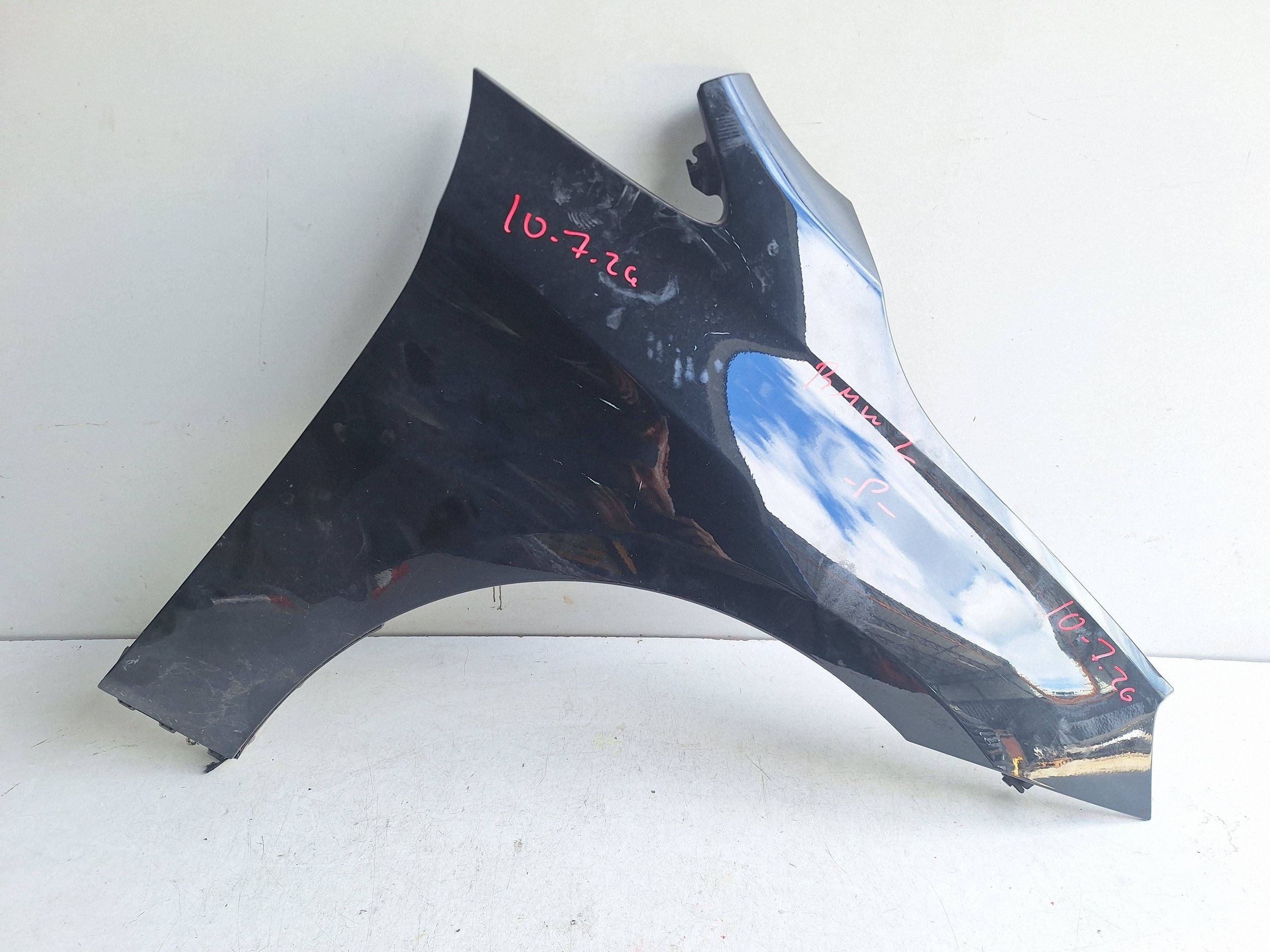 BMW 2 F45 F46 14-17 parafango Destra
