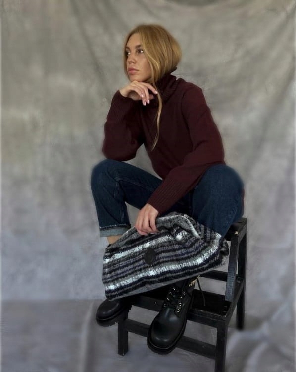 Tru Trussardi Vínový Svetr S Rolákem (L)