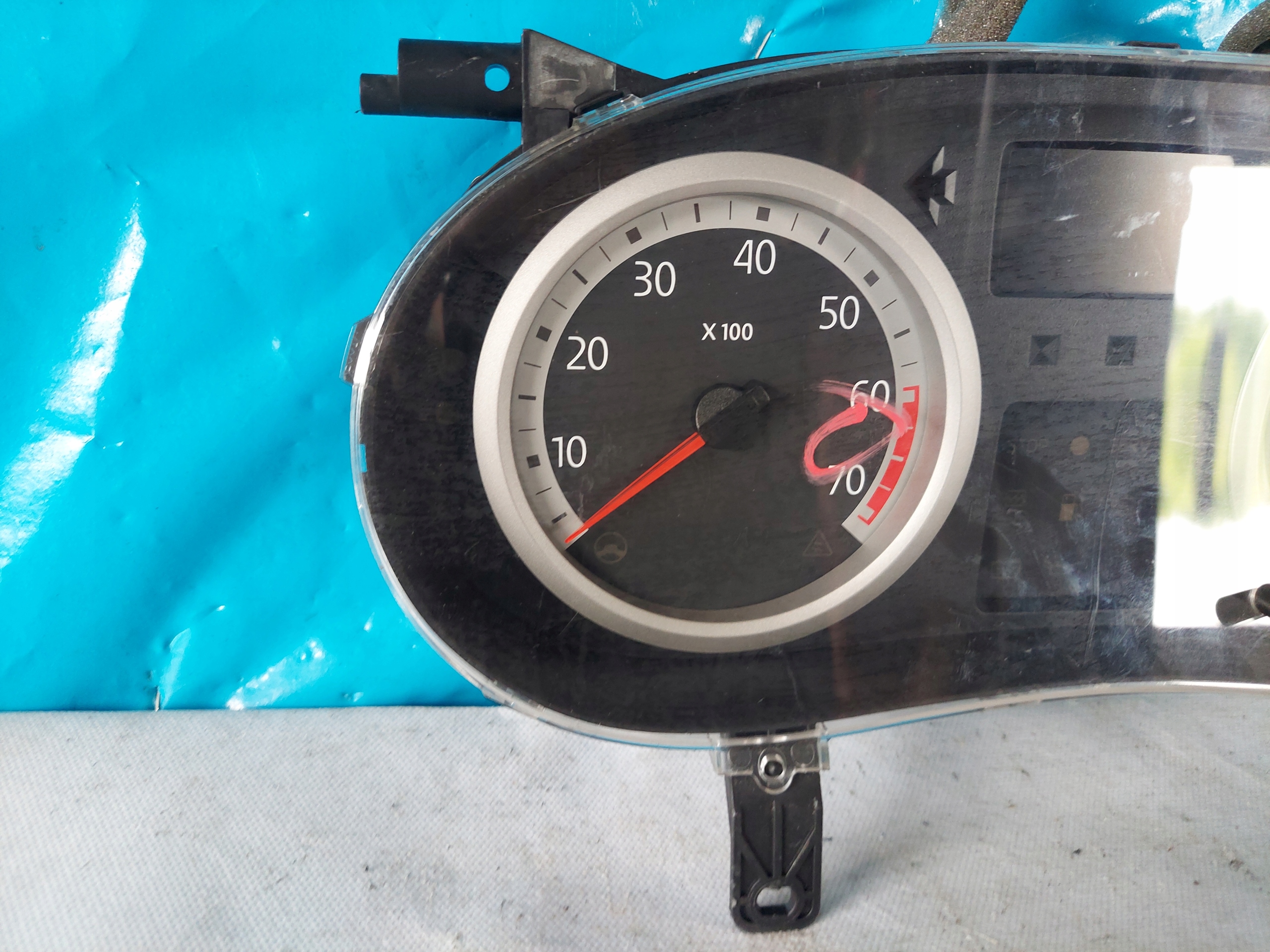 dials clock CLIO II 1.2 B P8200770452