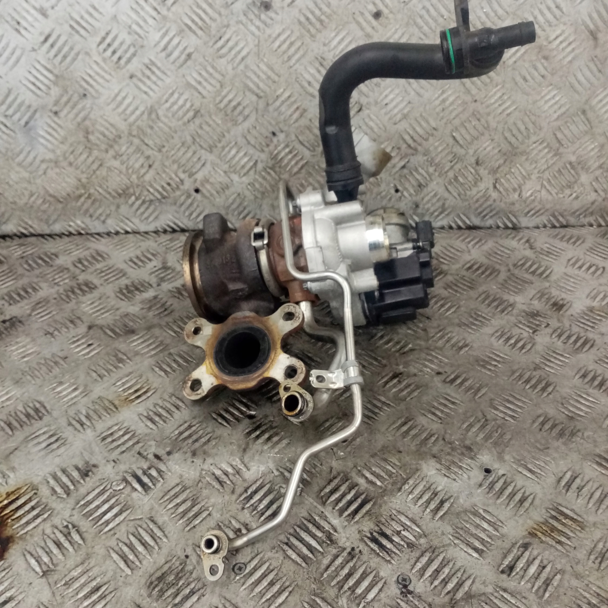 TURBINA turbo SKODA RAPID 04E145721L