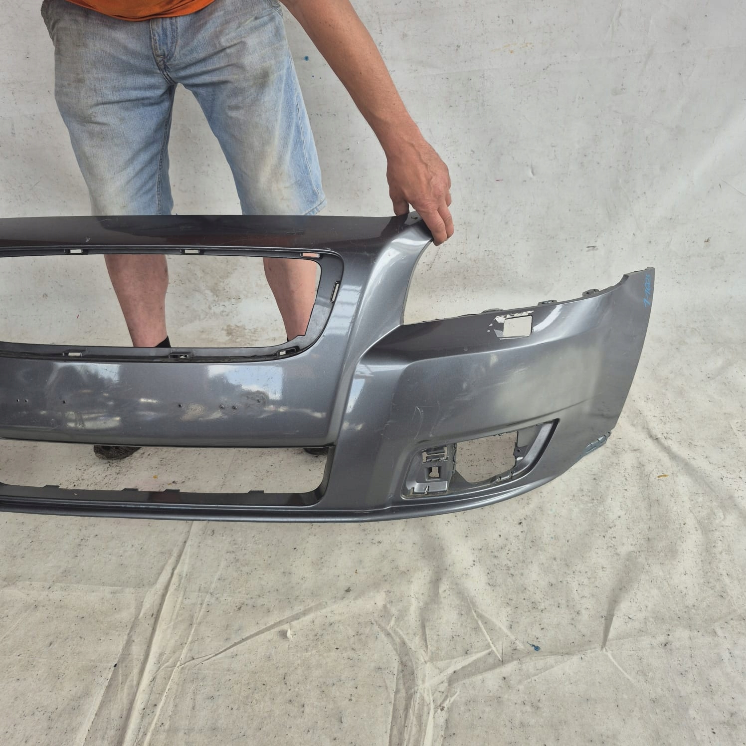 VOLVO V50 LIFT 07-12 bumper front front washer