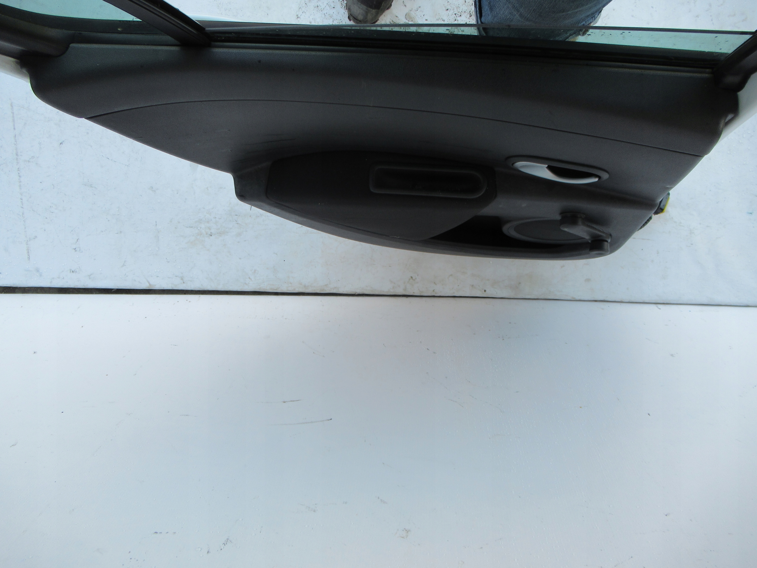door rear part rear. left RENAULT CLIO III HB 05