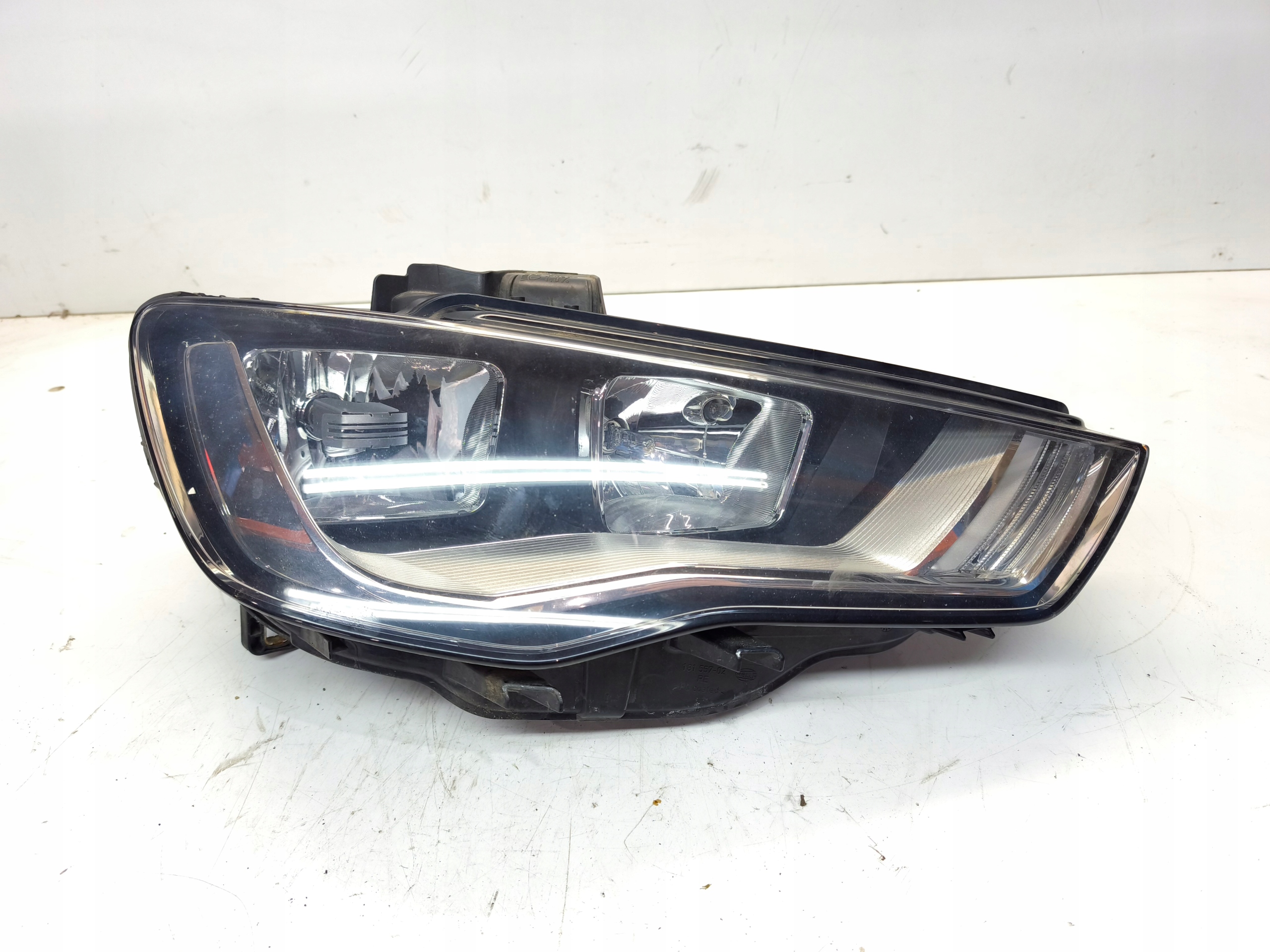REFLEKTOR light front right front AUDI A3 8V 8V0941004A UK ***1***