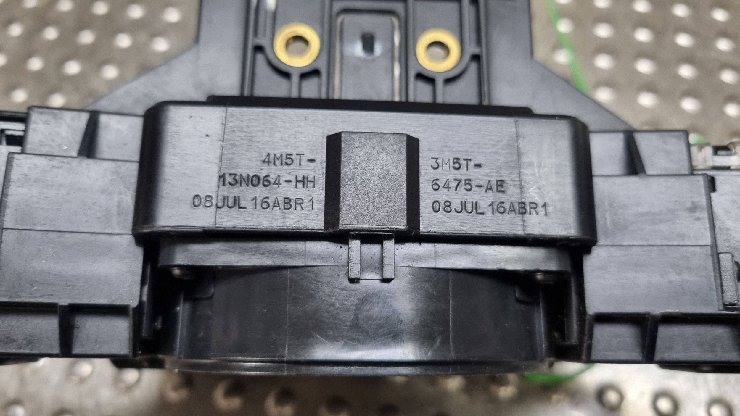 commodo commande levier commodo sous volant anneau 4M5T-13N064-HH FORD KUGA MK1 C-MAX MK1