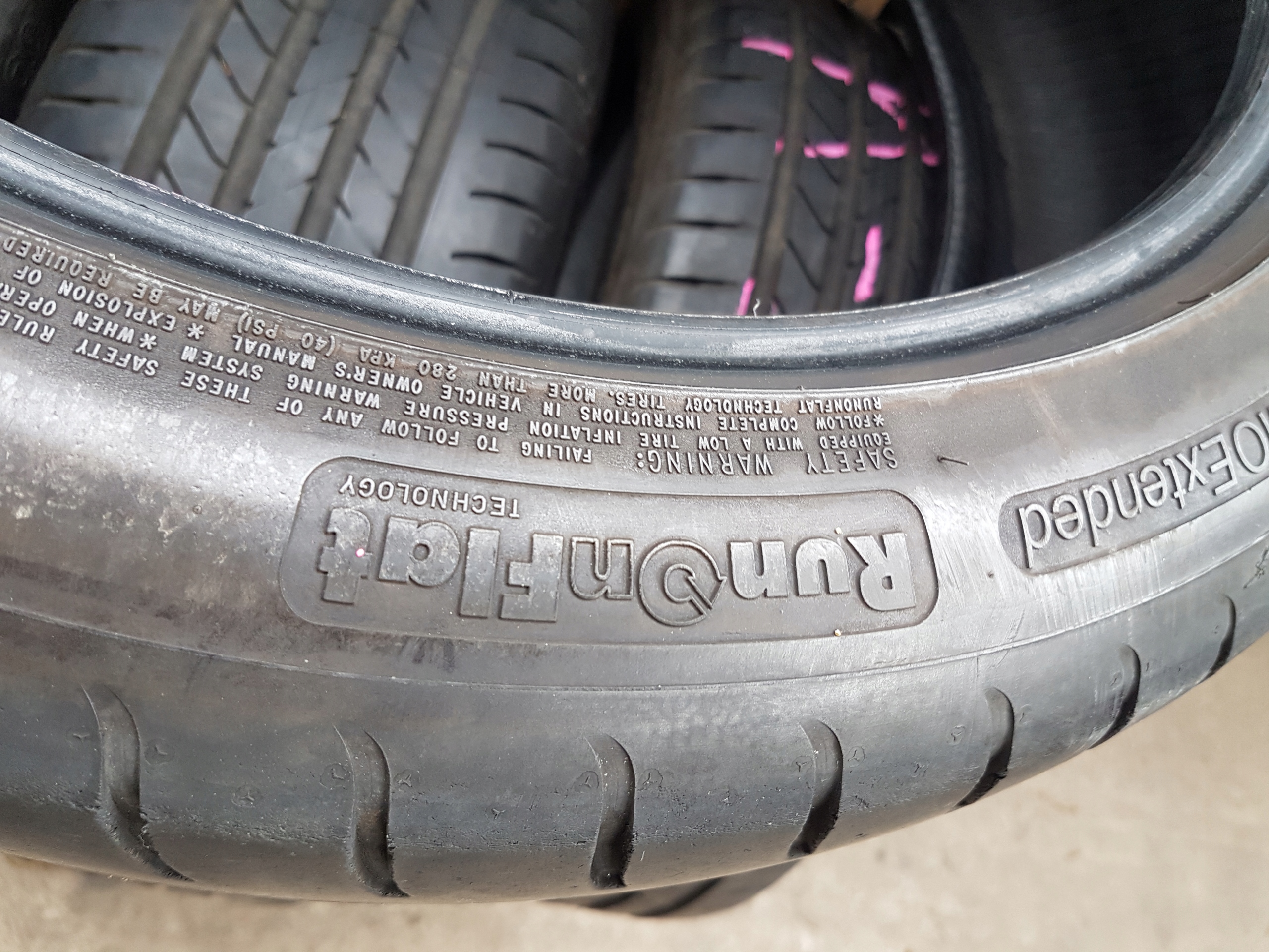 tyres LATO GOODYEAR EFFICIENT GRIP 235/45 R19 95V RSC