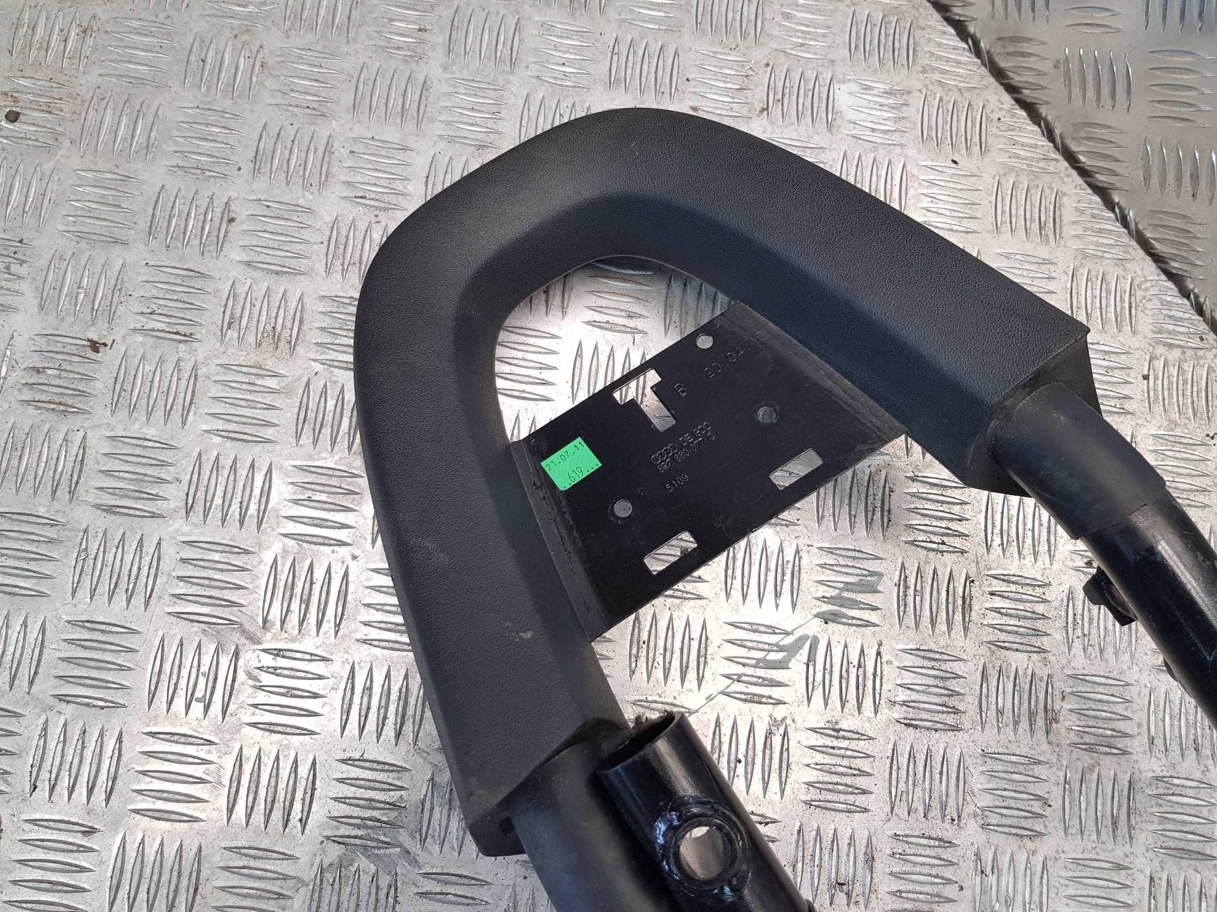 rest seat left right rear part KPL 8P7880078C 8P7880077C AUDI A3 8P CABRIO