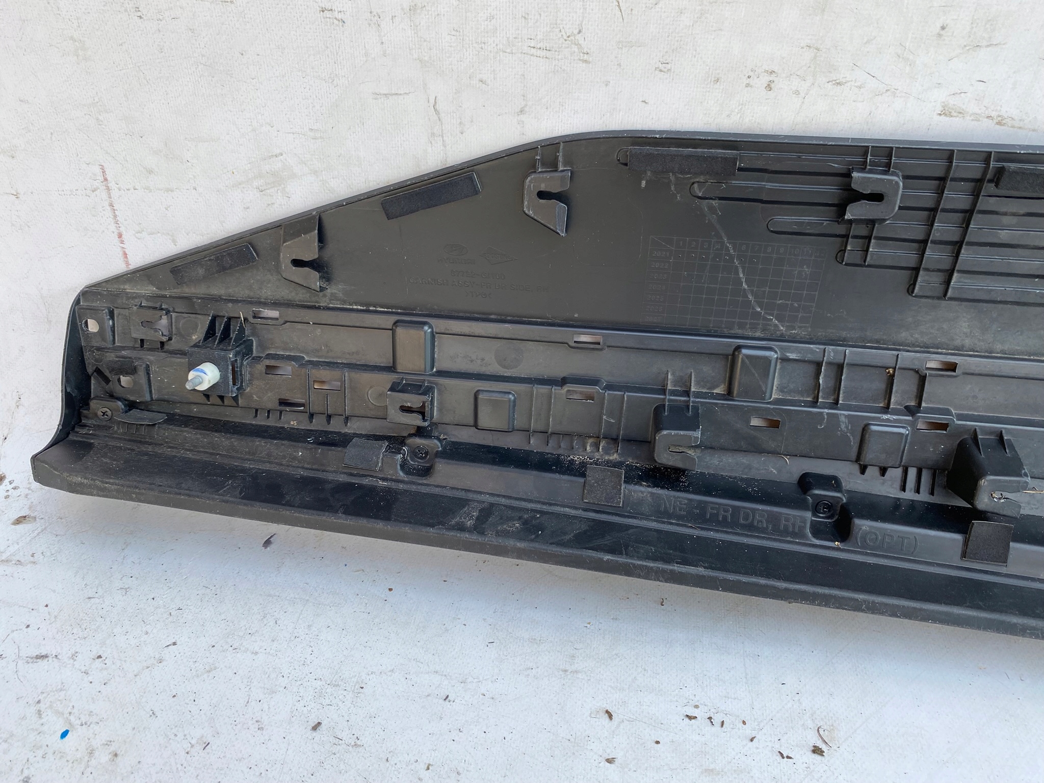 HYUNDAI IONIQ 5 V 21- moulding door front right front