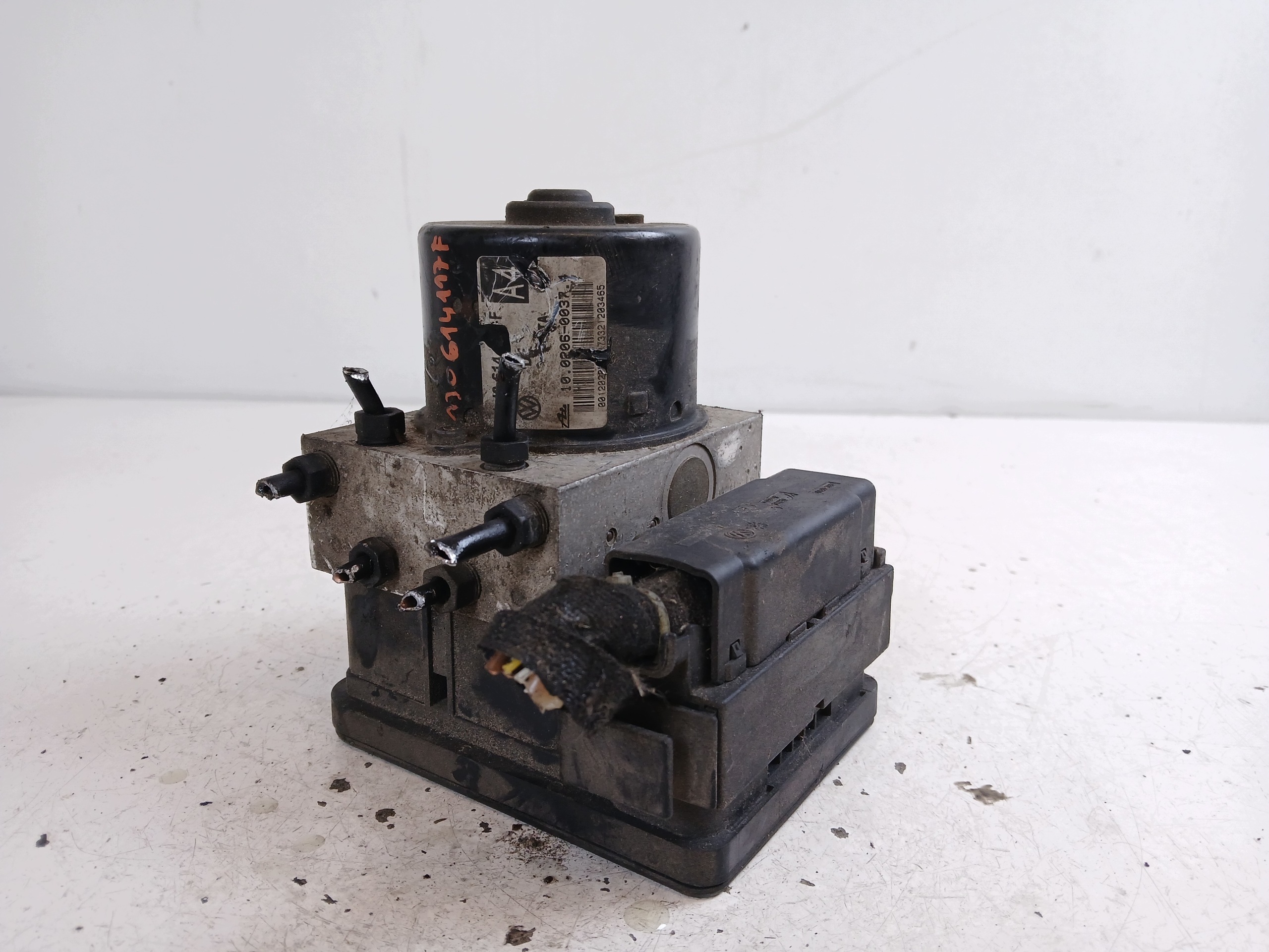 VW GOLF IV LEON e A3 8L servofreno ABS 1J0614117F 1C0907379J