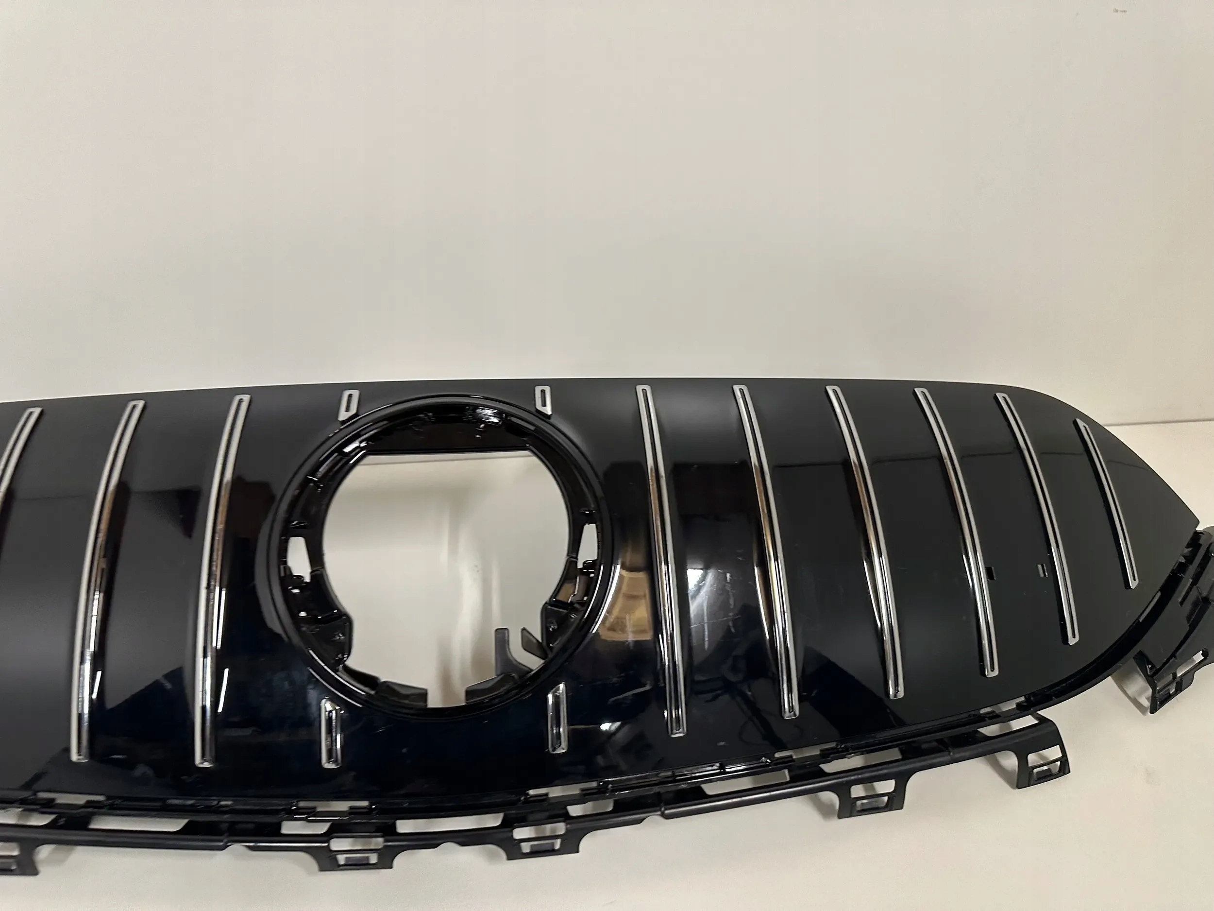 Mercedes-Benz EQS AMG V297 Atrapa górna chłodnicy grill Numer katalogowy części v297