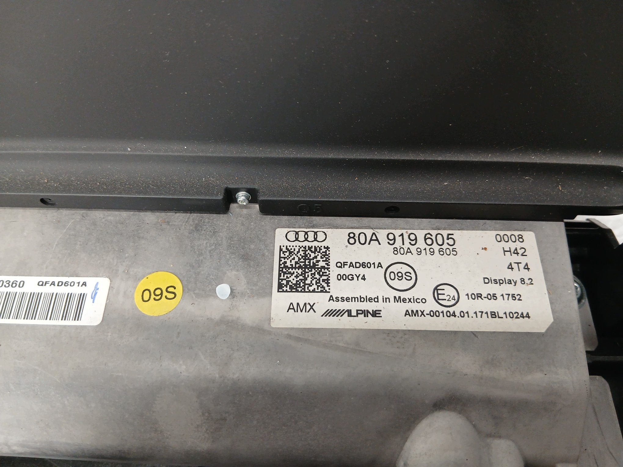 AUDI Q5 80A EKRAN bildschirm, MMI 80A919605