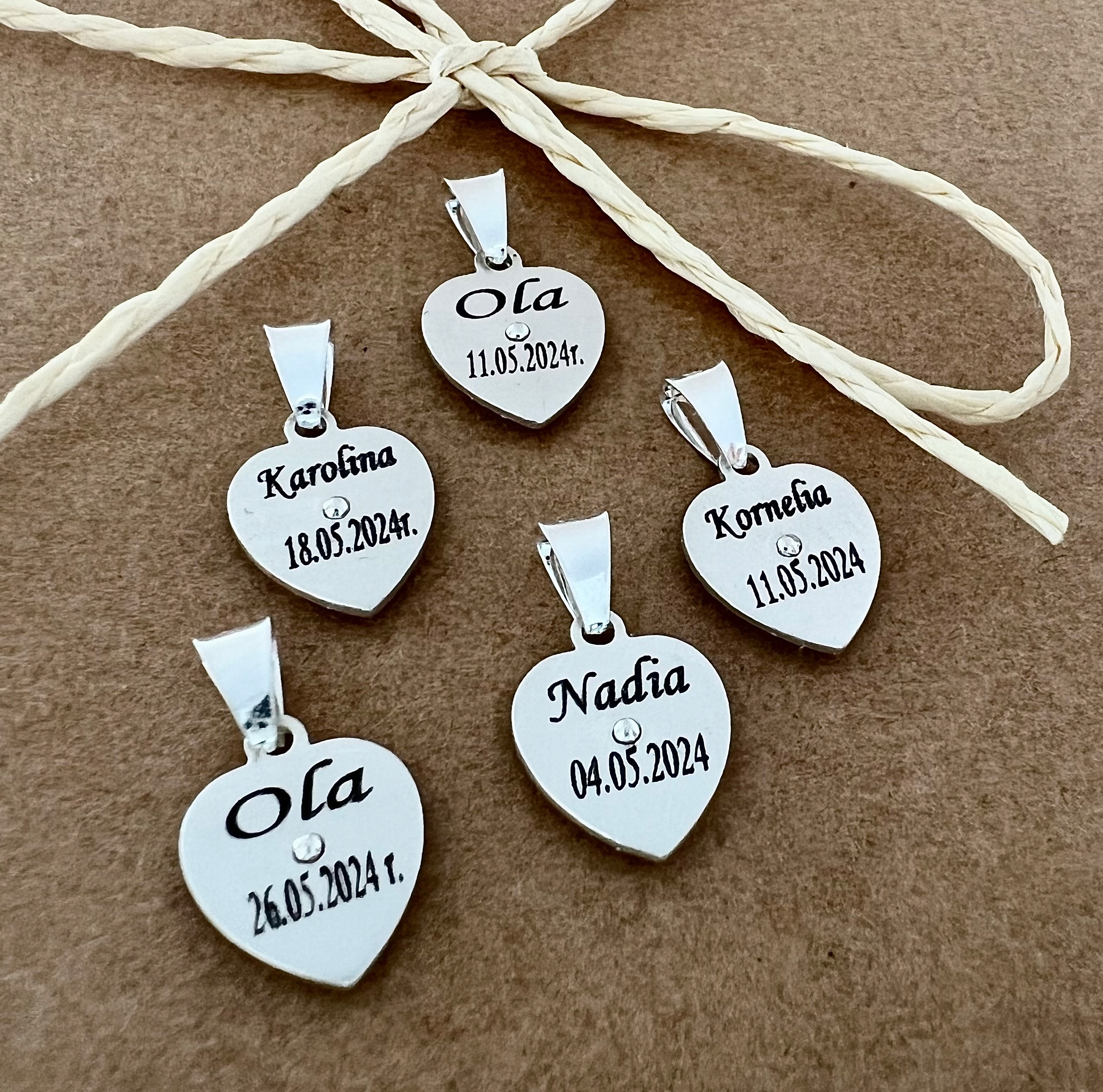 SREBRNY ŁAŃCUSZEK MEDALIK KOMUNIJNY MATKA BOSKA KOMUNIA CHRZEST SREBRO 925 Kolekcja KOMUNIJNA