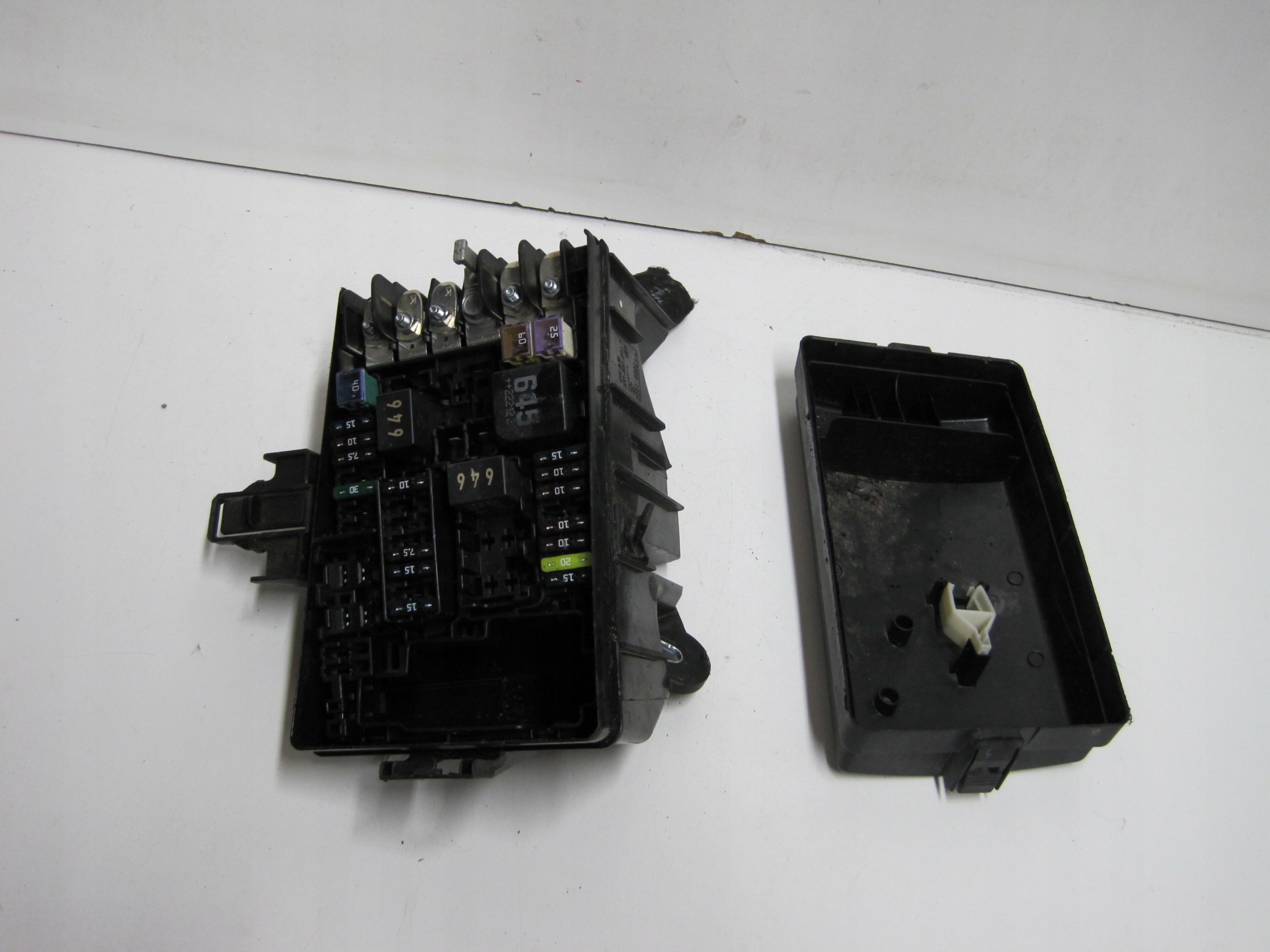Kasten der Sicherungen VW 5Q0937132A