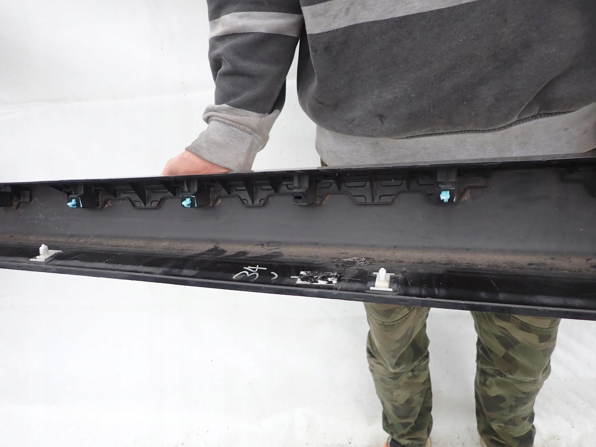 HYUNDAI I40 11-19 threshold right moulding threshold right