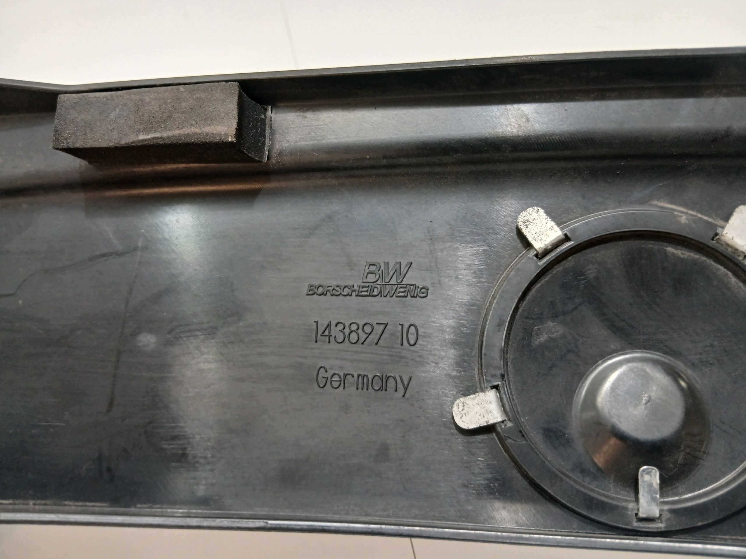 kryt Horn stěny předního BMW E60 E61 204D4 7801282
