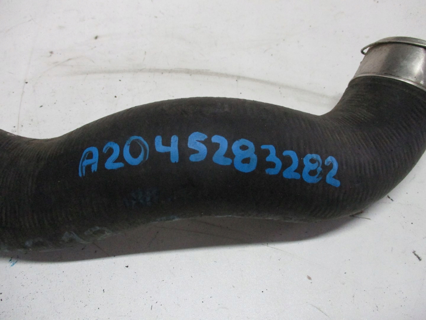 hose pipe MERCEDES A2045283282