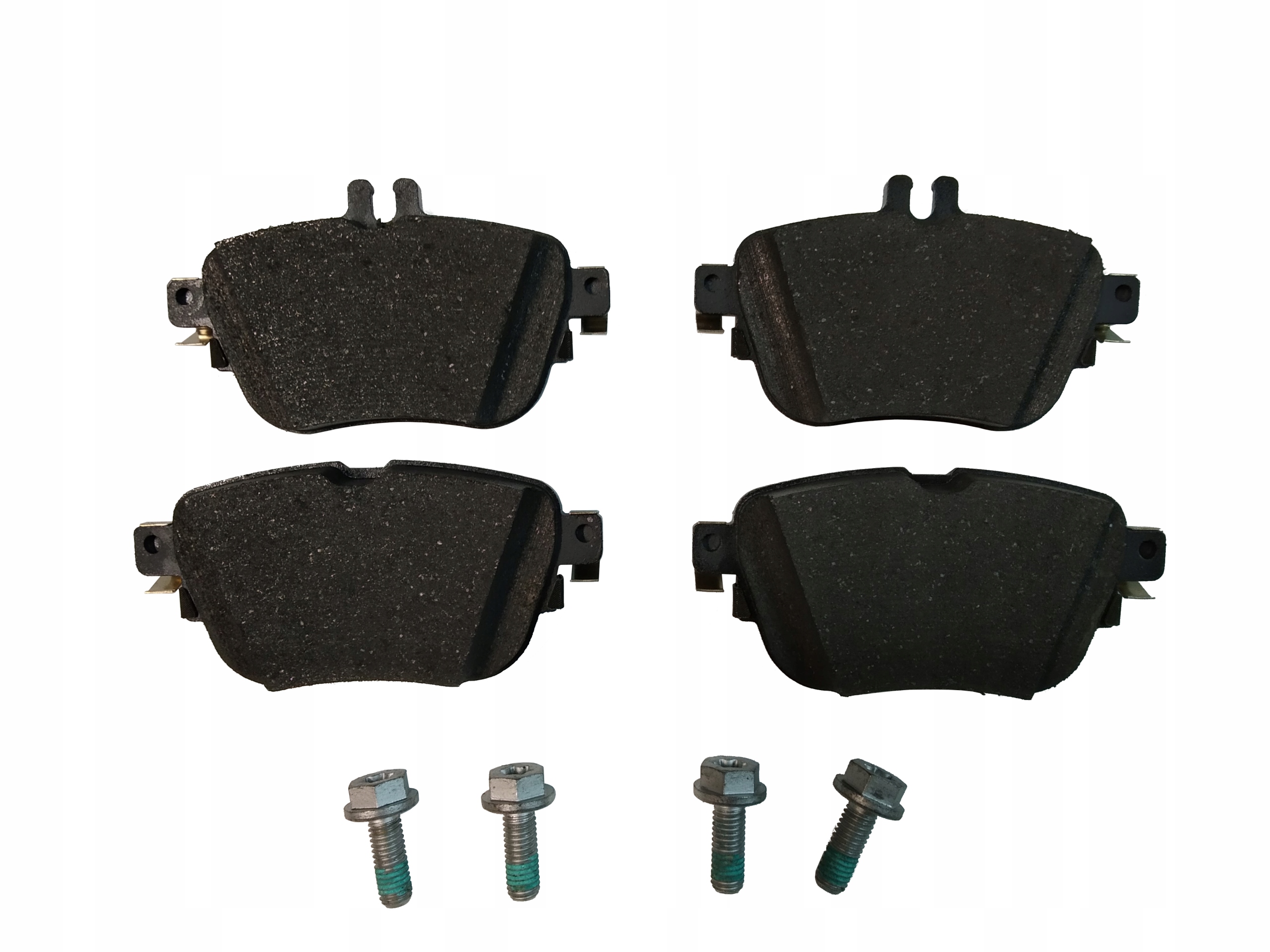 A000 420 - Оригинальные задние тормозные колодки MERCEDES E W213