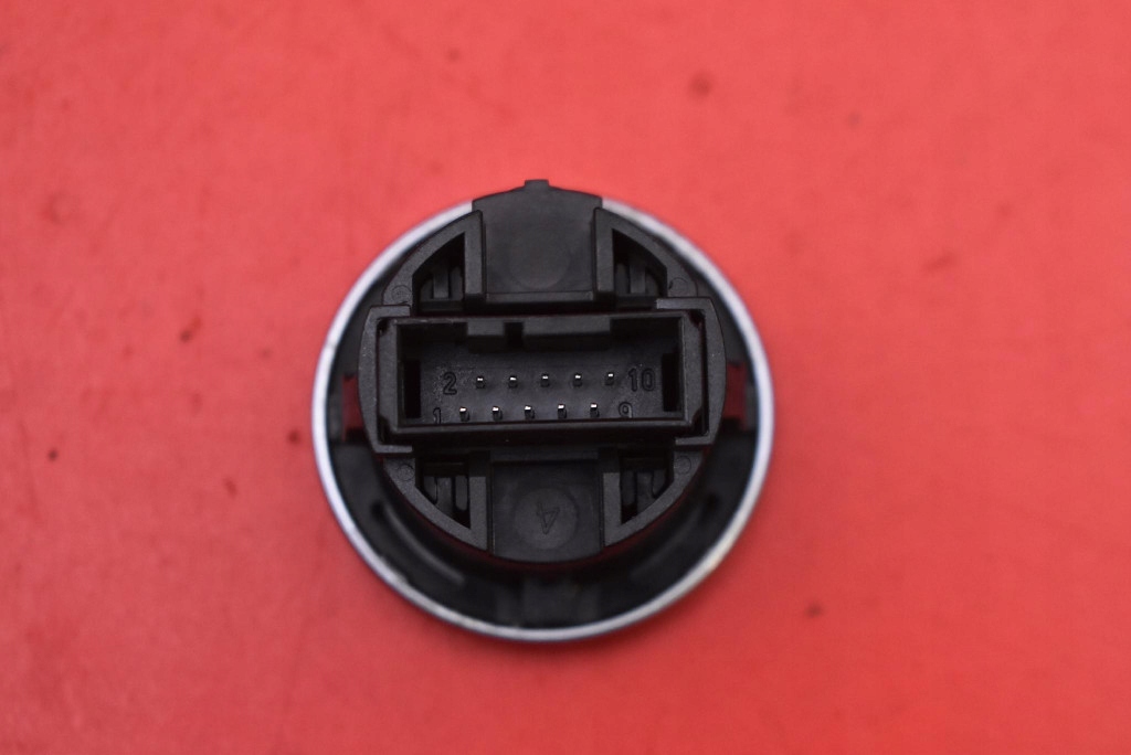 ignition key button START/STOP 6954719 BMW E90 E91 2.0i 129 KM 04-10