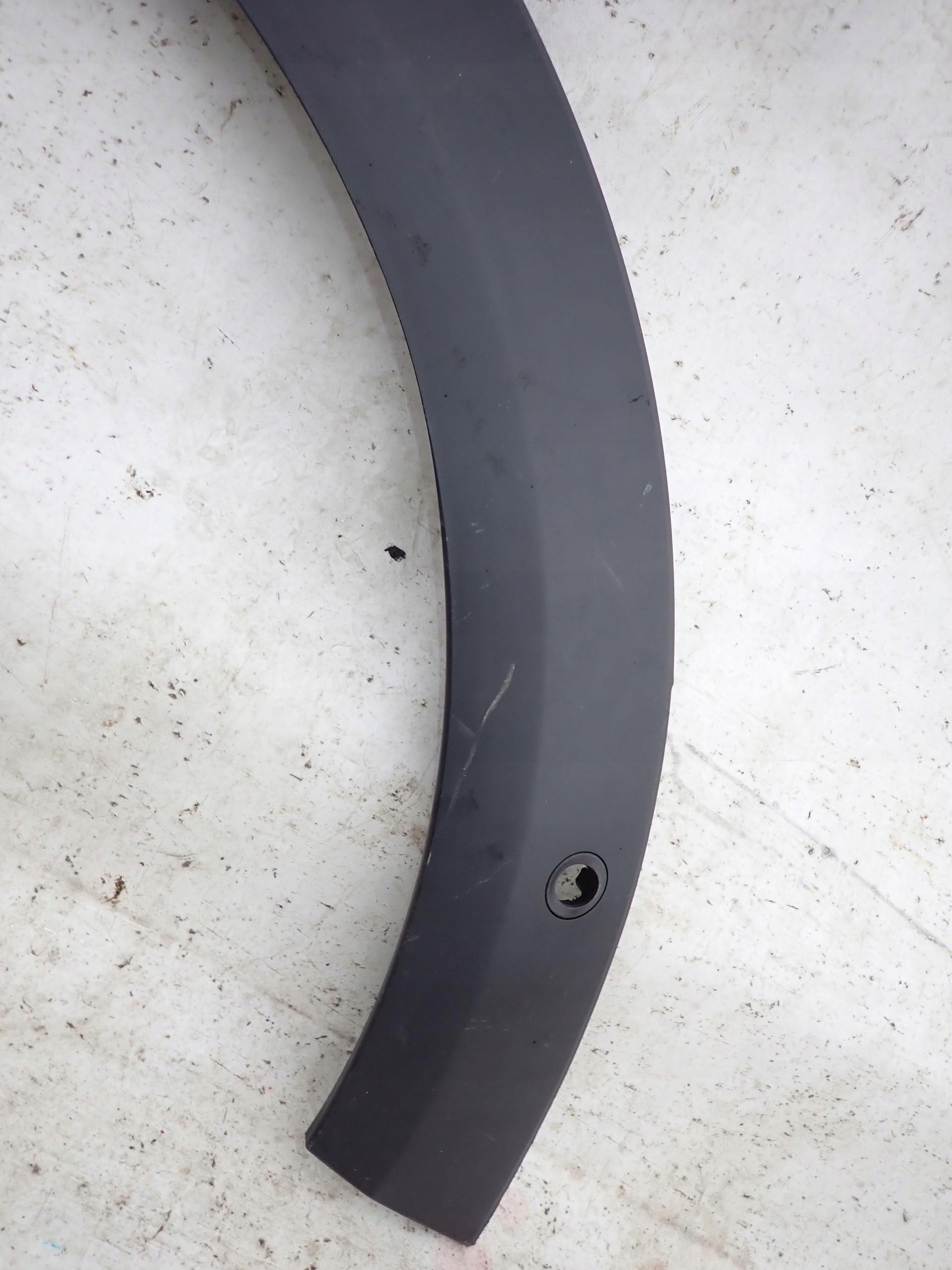 MINI COOPER III 3 F55 LIFT 21-24 moulding cap right front