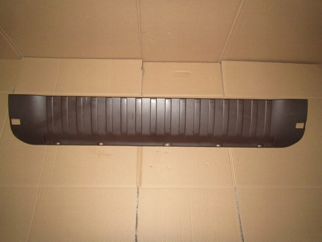 Bmw X5 E70 ЗАЩИТА БОРТА КРЫШКИ БАГАЖНИКА ЗАД. КОРИЧНЕВЫЙ