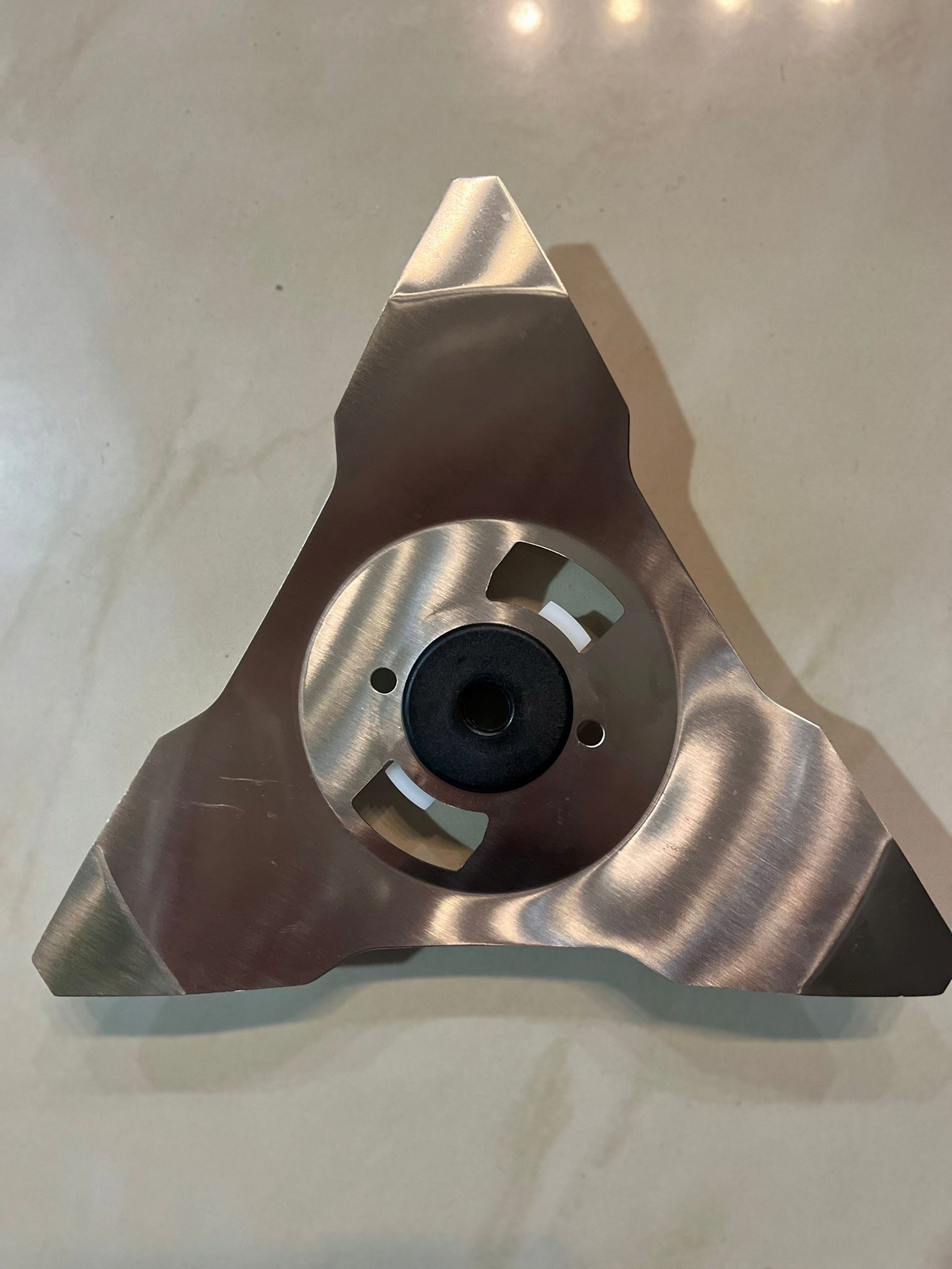 Robotické ostří na trávník z z nerezové oceli a řezací čepele Robomow Rs Rc