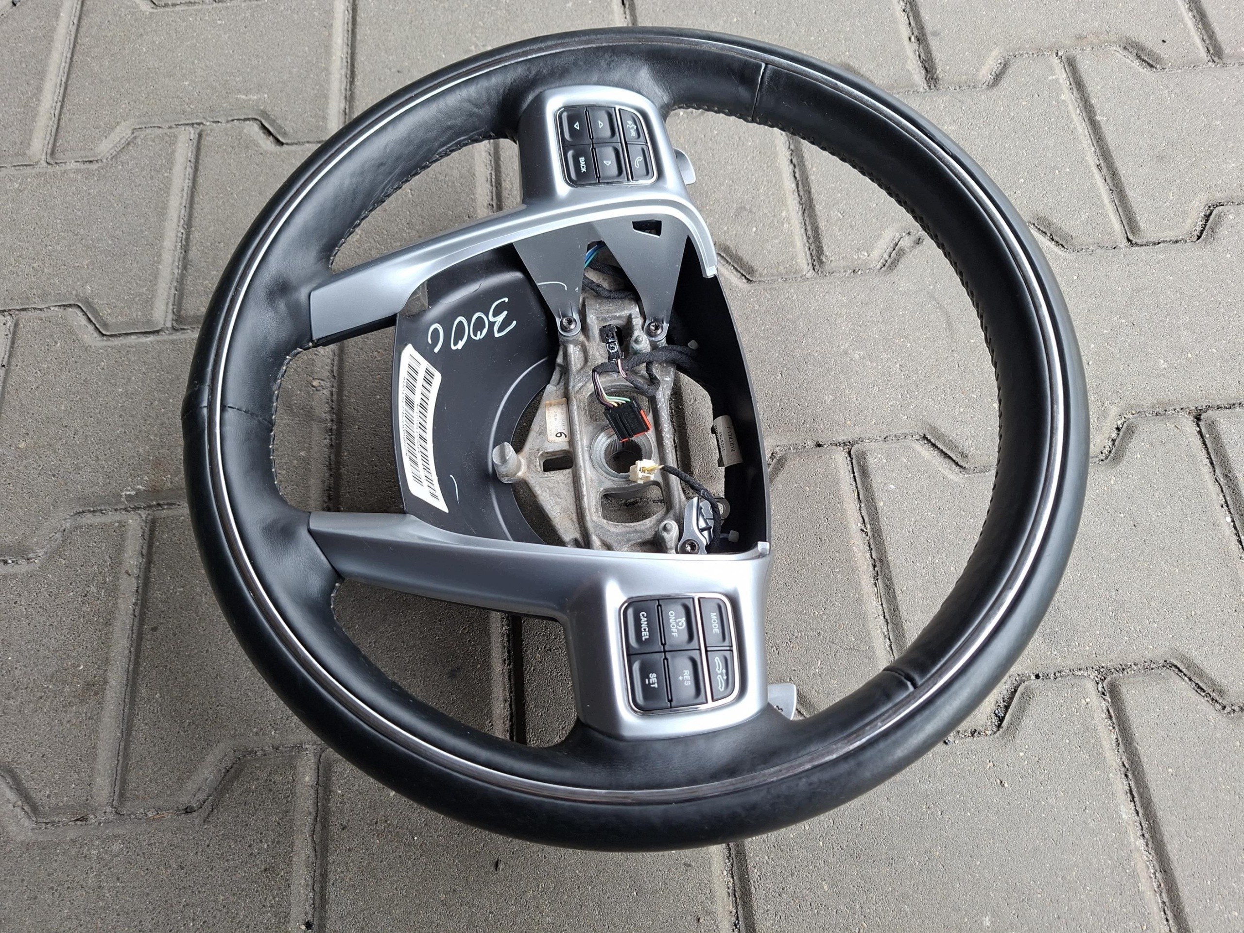 steering wheel, MULTIFUNKCJA with shifting CHRYSLER 300C II THEMA