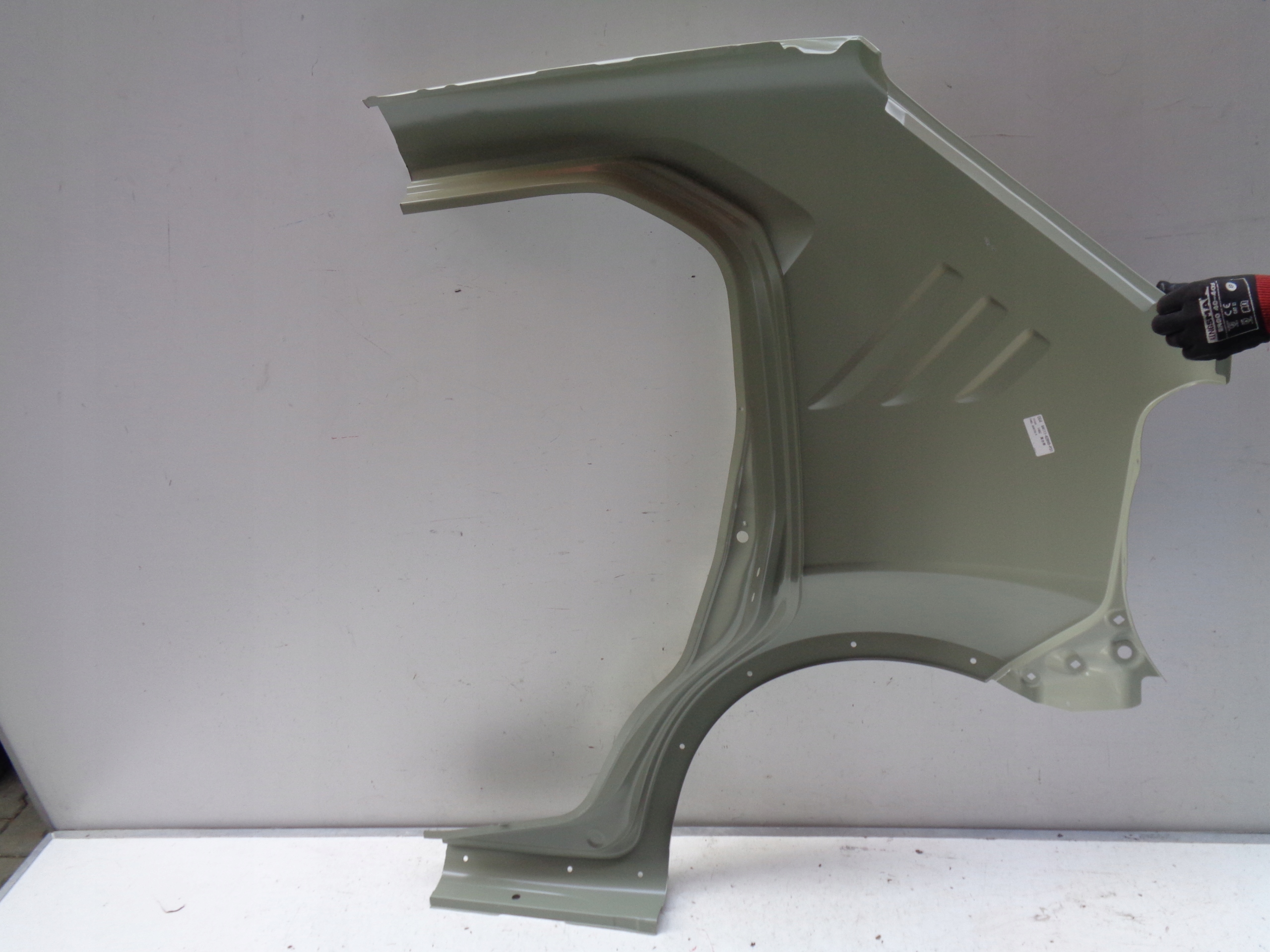 PARAFANGO DESTRA POSTERIORE SUZUKI IGNIS III 16