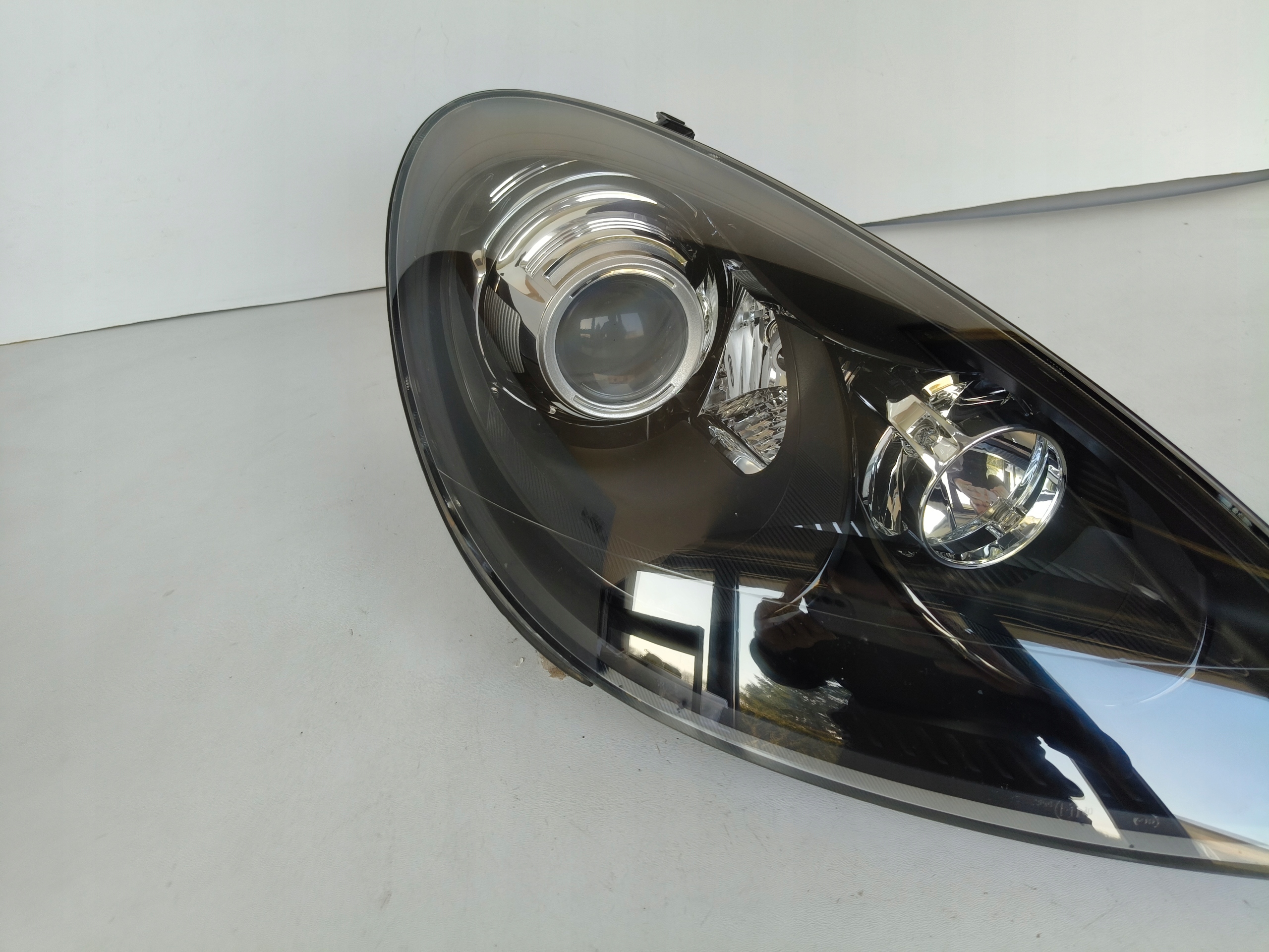 light right REFLEKTOR PORSCHE CAYENNE GTS 7P5 10-14 XENON LED positioning