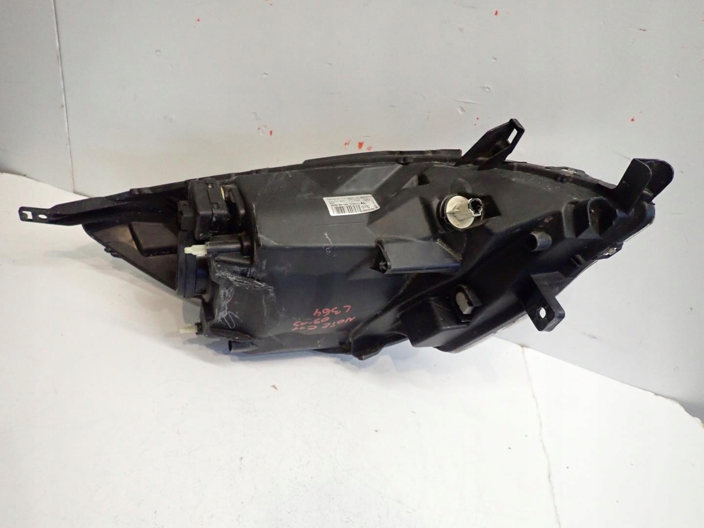 light front front left NISSAN NOTE LIFT E11 2009-2013 89078192