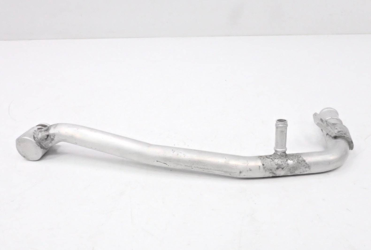 WAŻ PRZEWÓD CIECZY WODY AUDI A4 A6 C7 059121075DK Producent części Audi OE