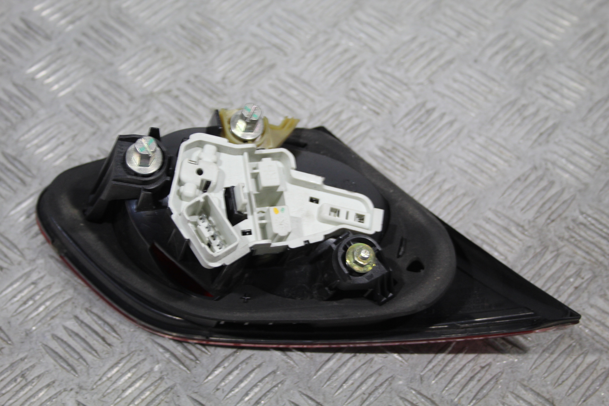 light bonnet right rear part VW PASSAT CC 3C8 3C8945094D
