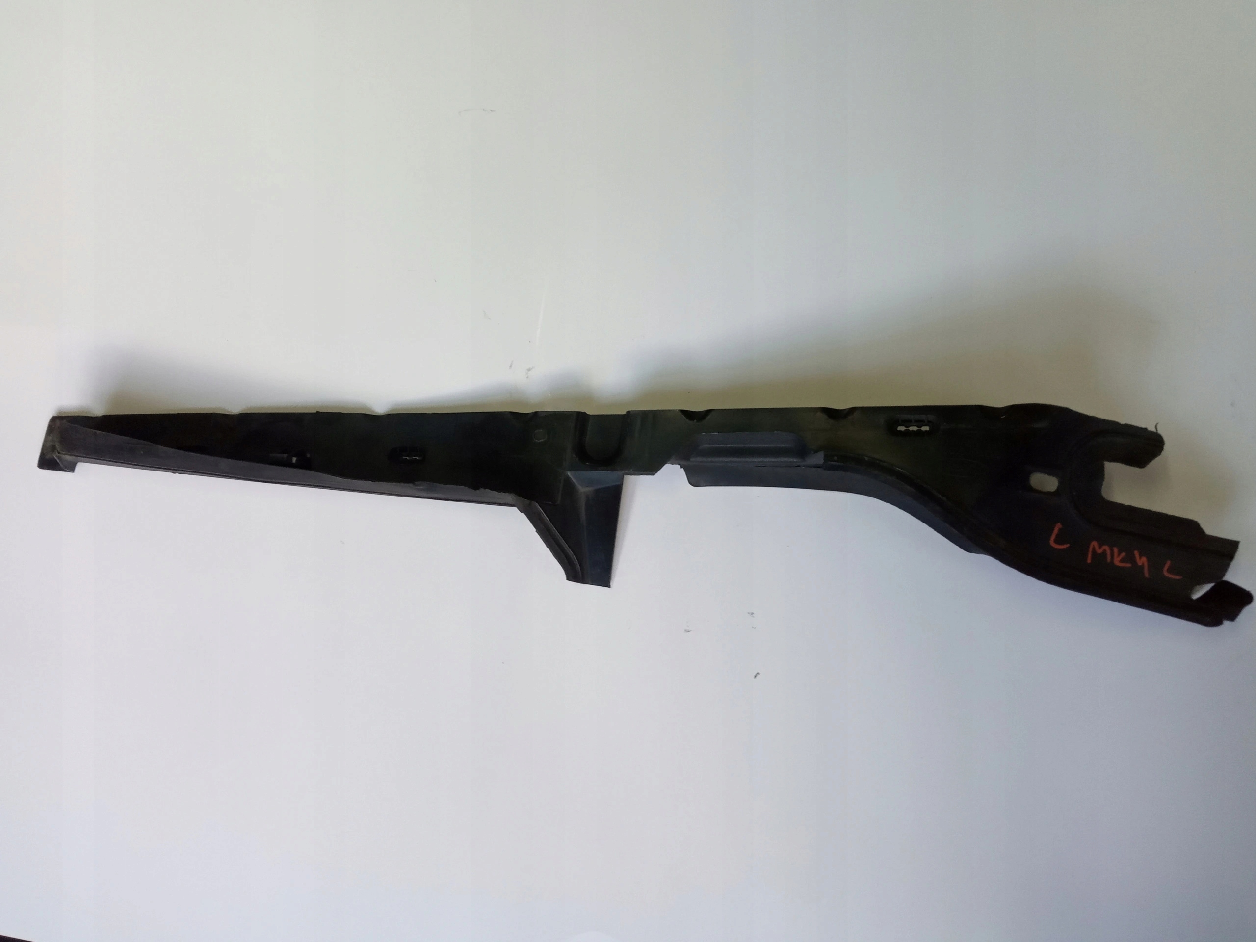 LEWA OSŁONA WEWNETRZNA BŁOTNIKA MONDEO MK4 Producent części Ford OE